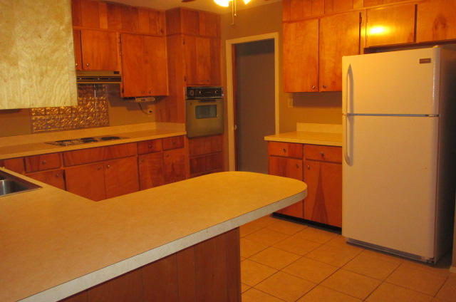 BAYOU WOODS 1ST ADDN - Residential Lease