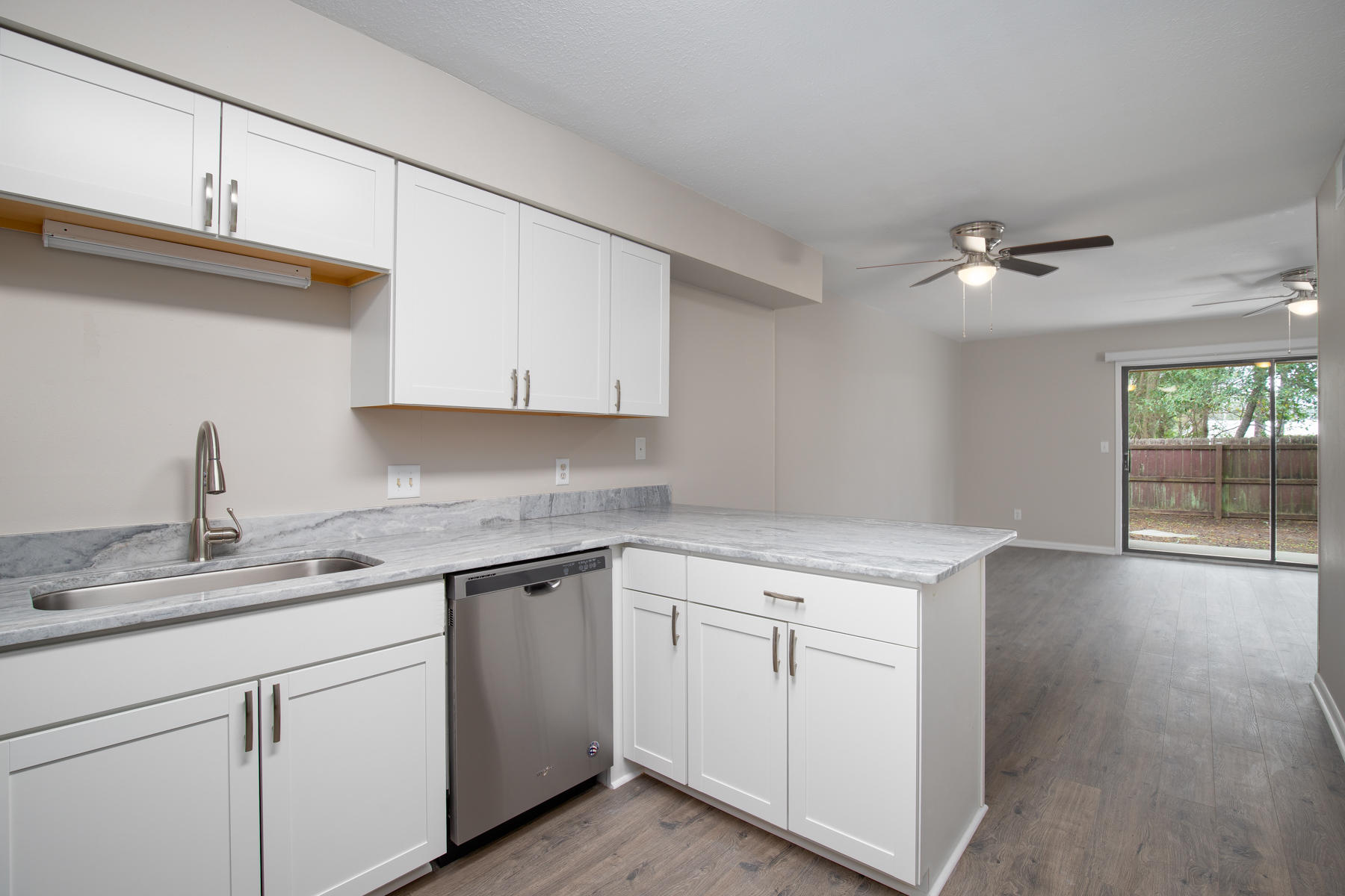 BAYWOOD T/H - Residential
