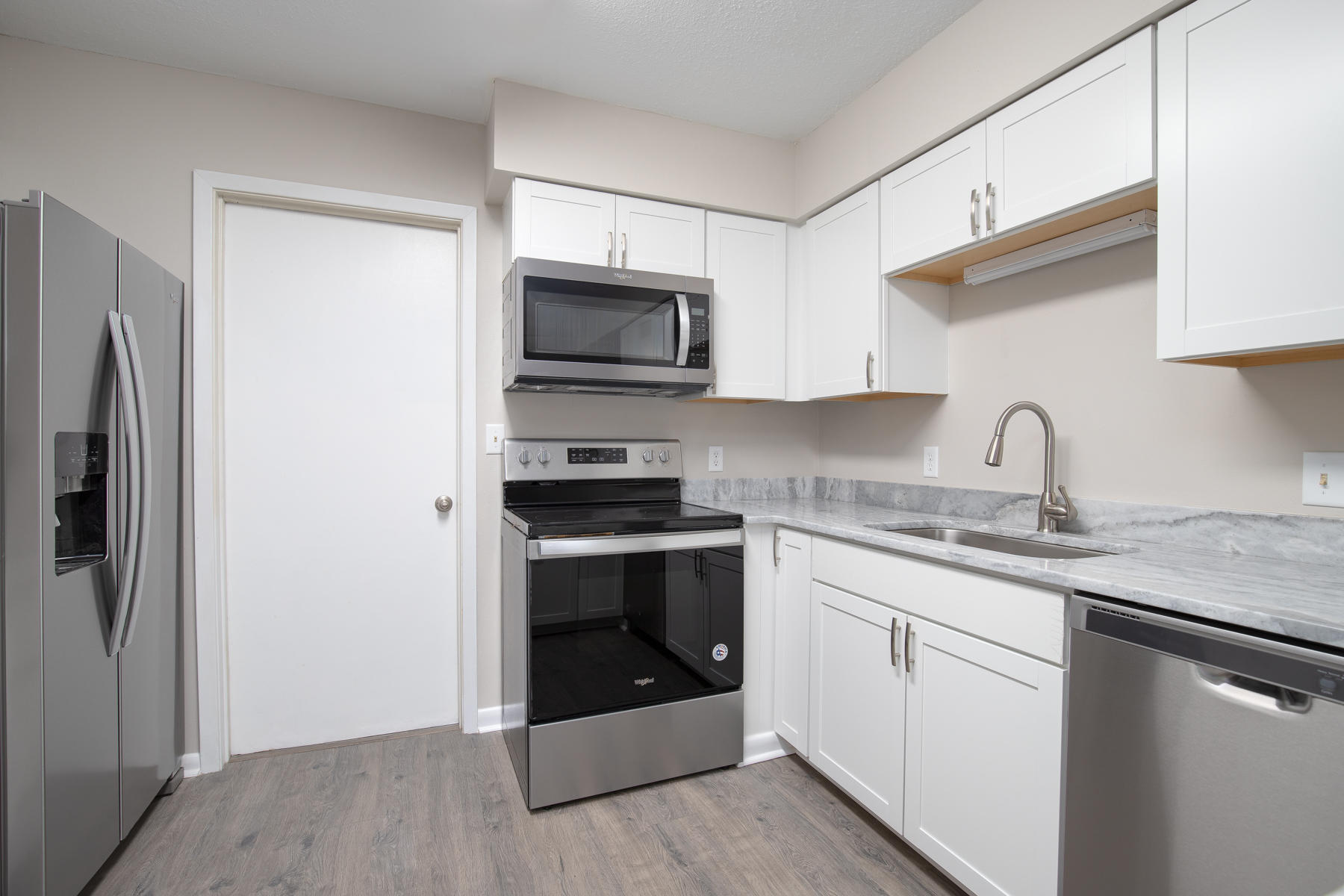BAYWOOD T/H - Residential