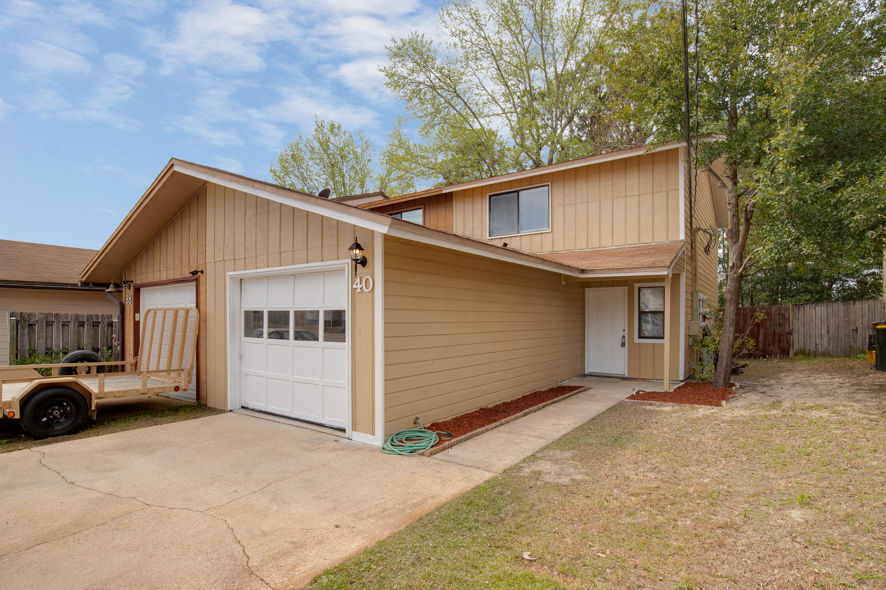 BAYWOOD T/H - Residential
