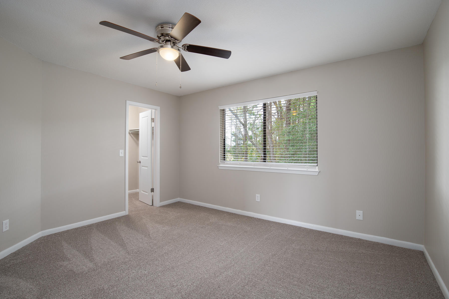 BAYWOOD T/H - Residential