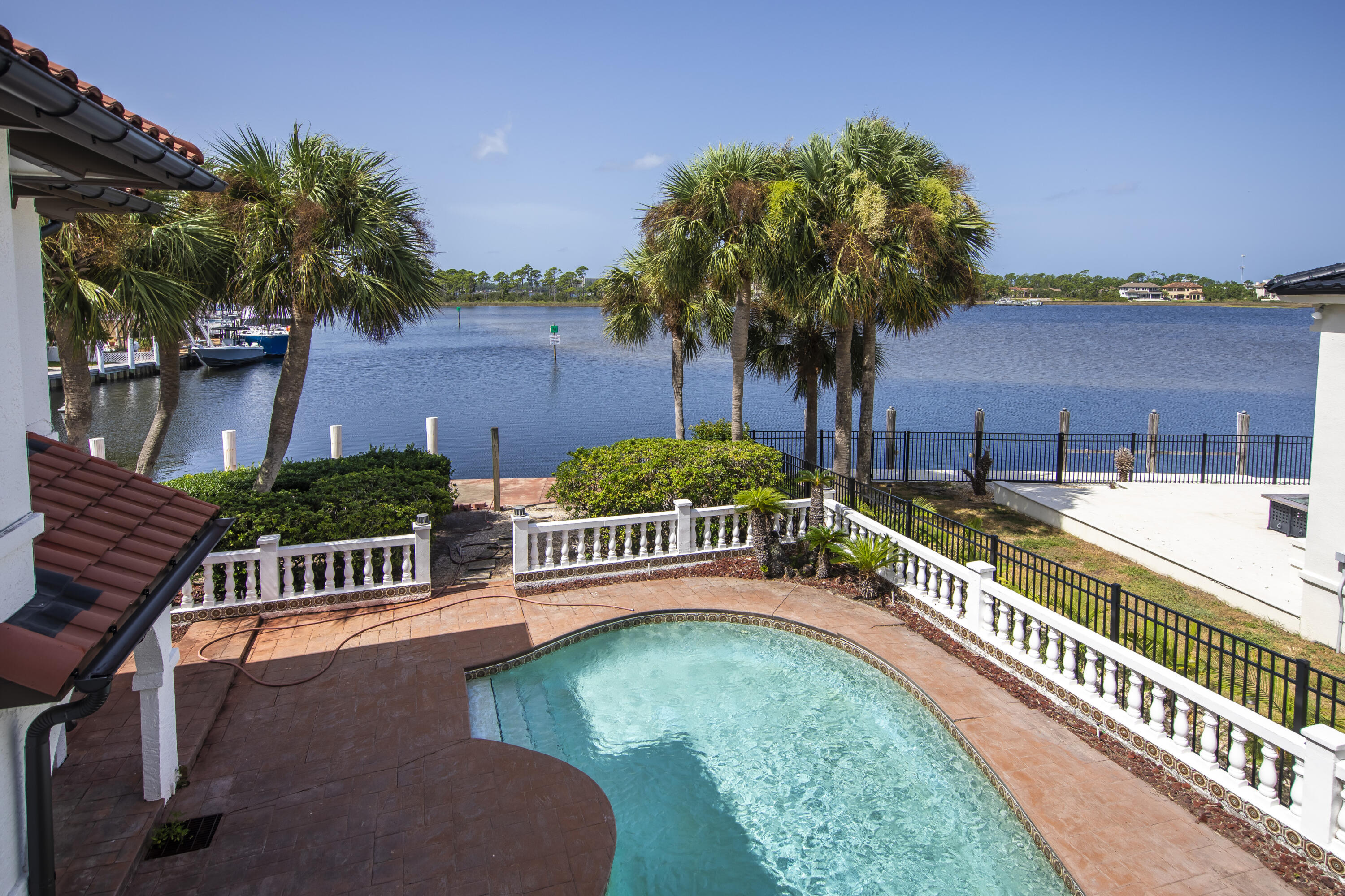 BAY POINT UNIT 1 - Residential