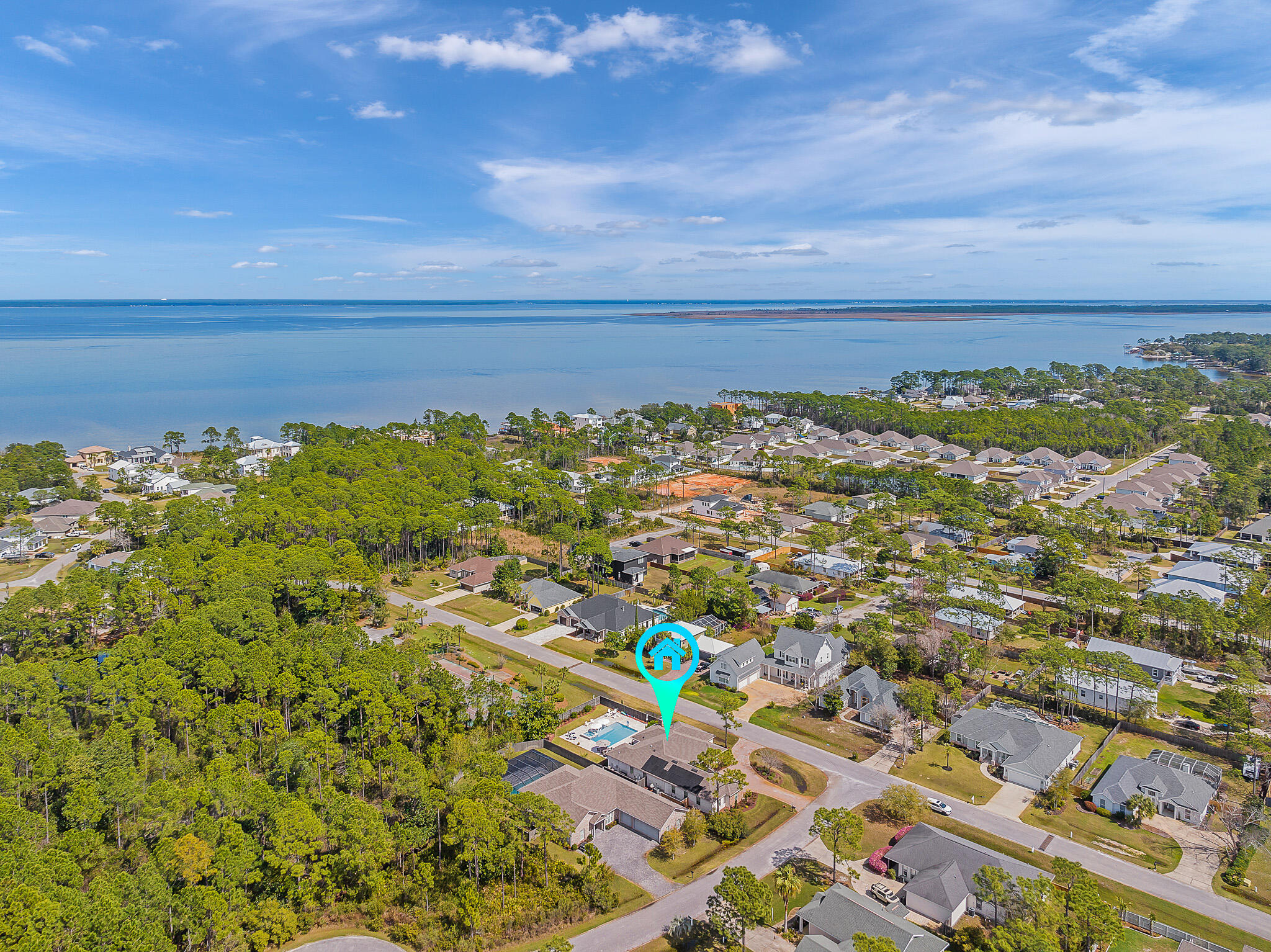 PELICAN BAY S/D - Residential