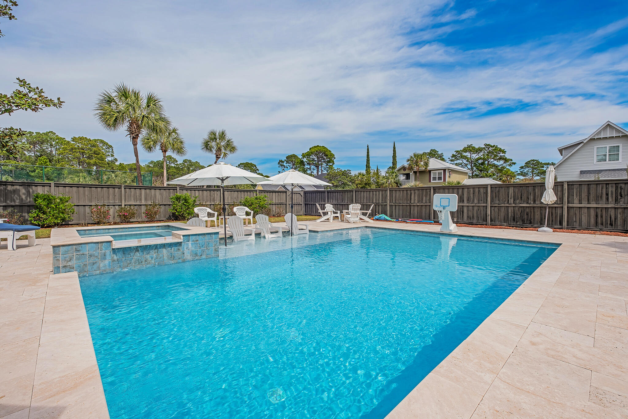 PELICAN BAY S/D - Residential