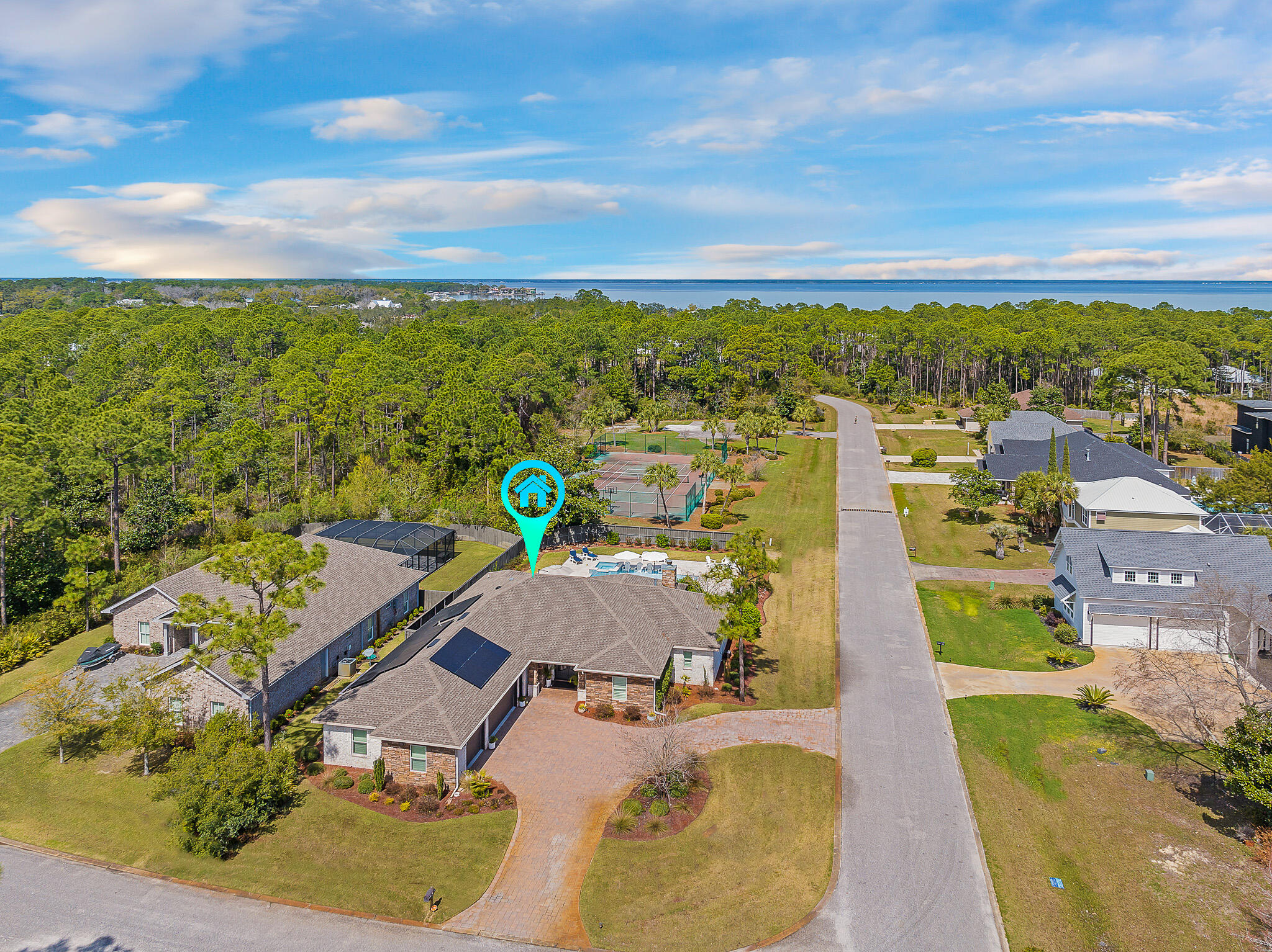 PELICAN BAY S/D - Residential