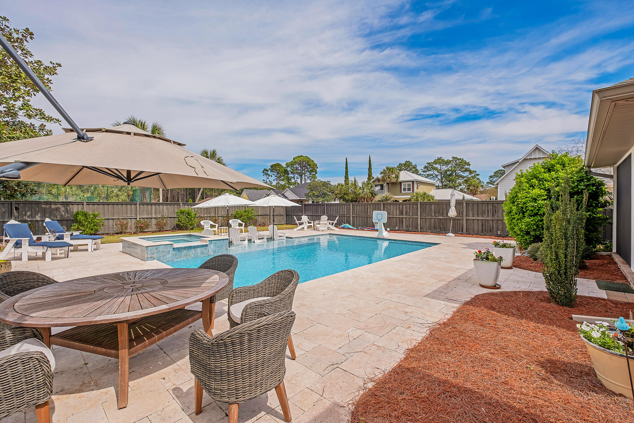 PELICAN BAY S/D - Residential