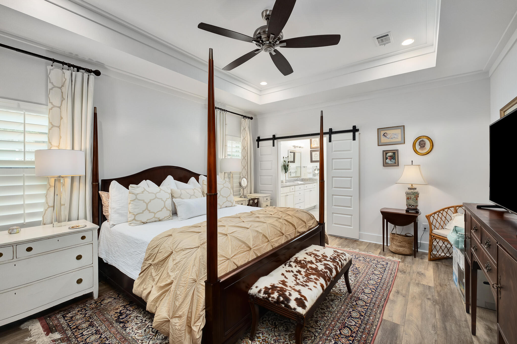 PELICAN BAY S/D - Residential