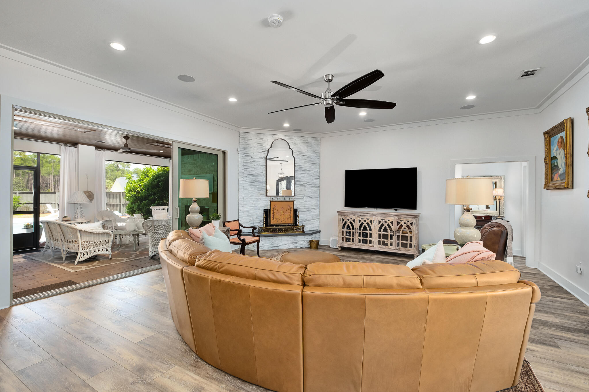 PELICAN BAY S/D - Residential