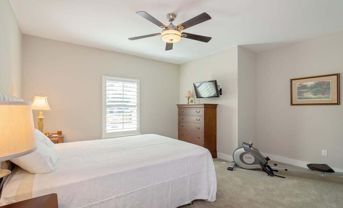 PELICAN BAY S/D - Residential