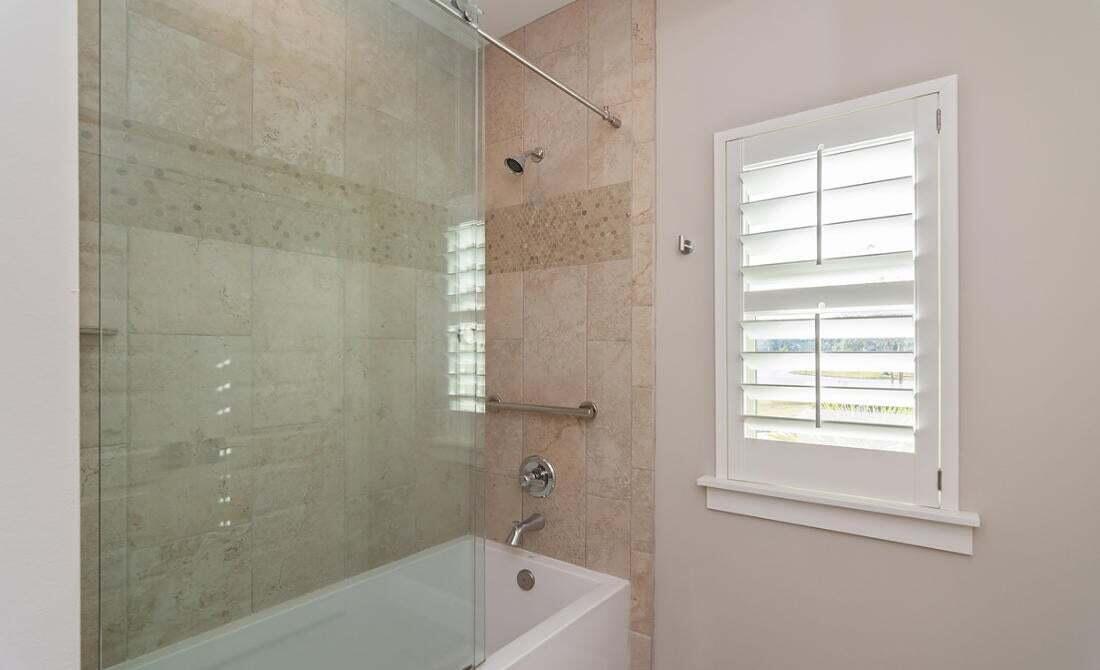PELICAN BAY S/D - Residential