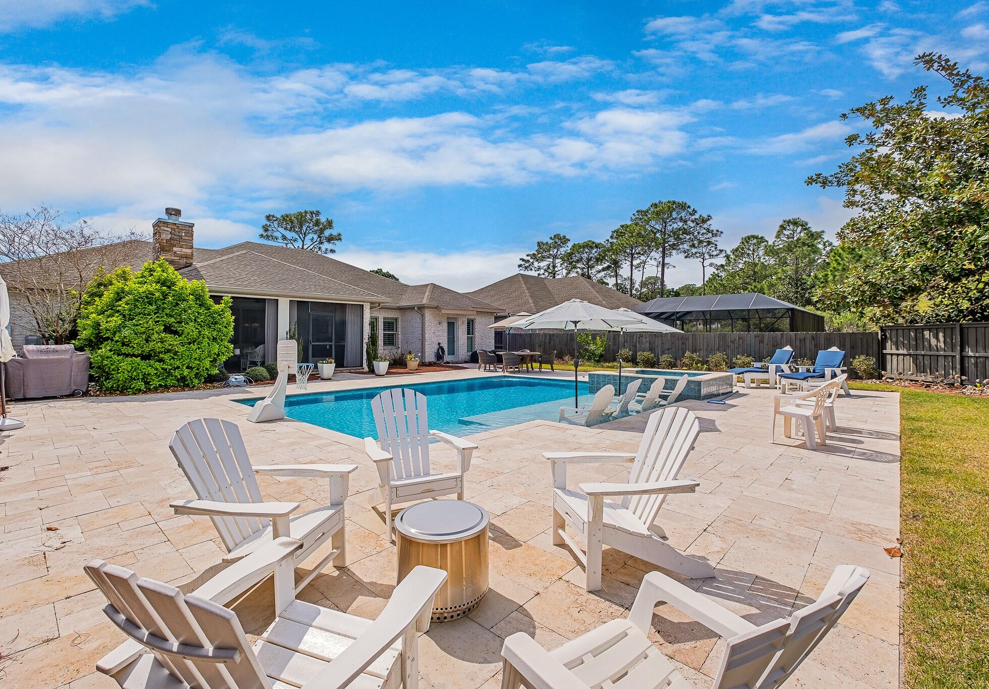 PELICAN BAY S/D - Residential