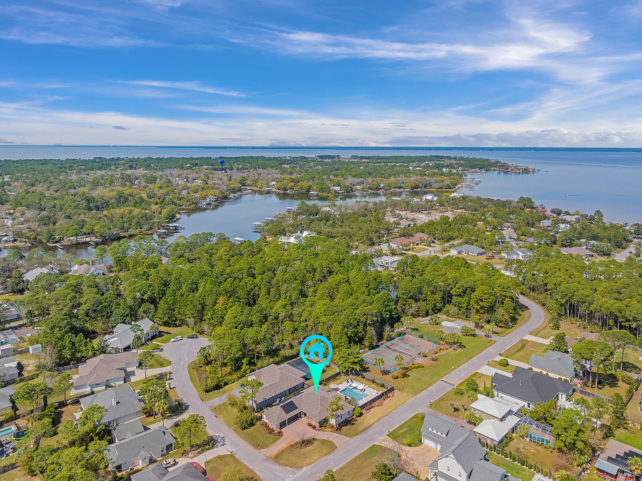 PELICAN BAY S/D - Residential