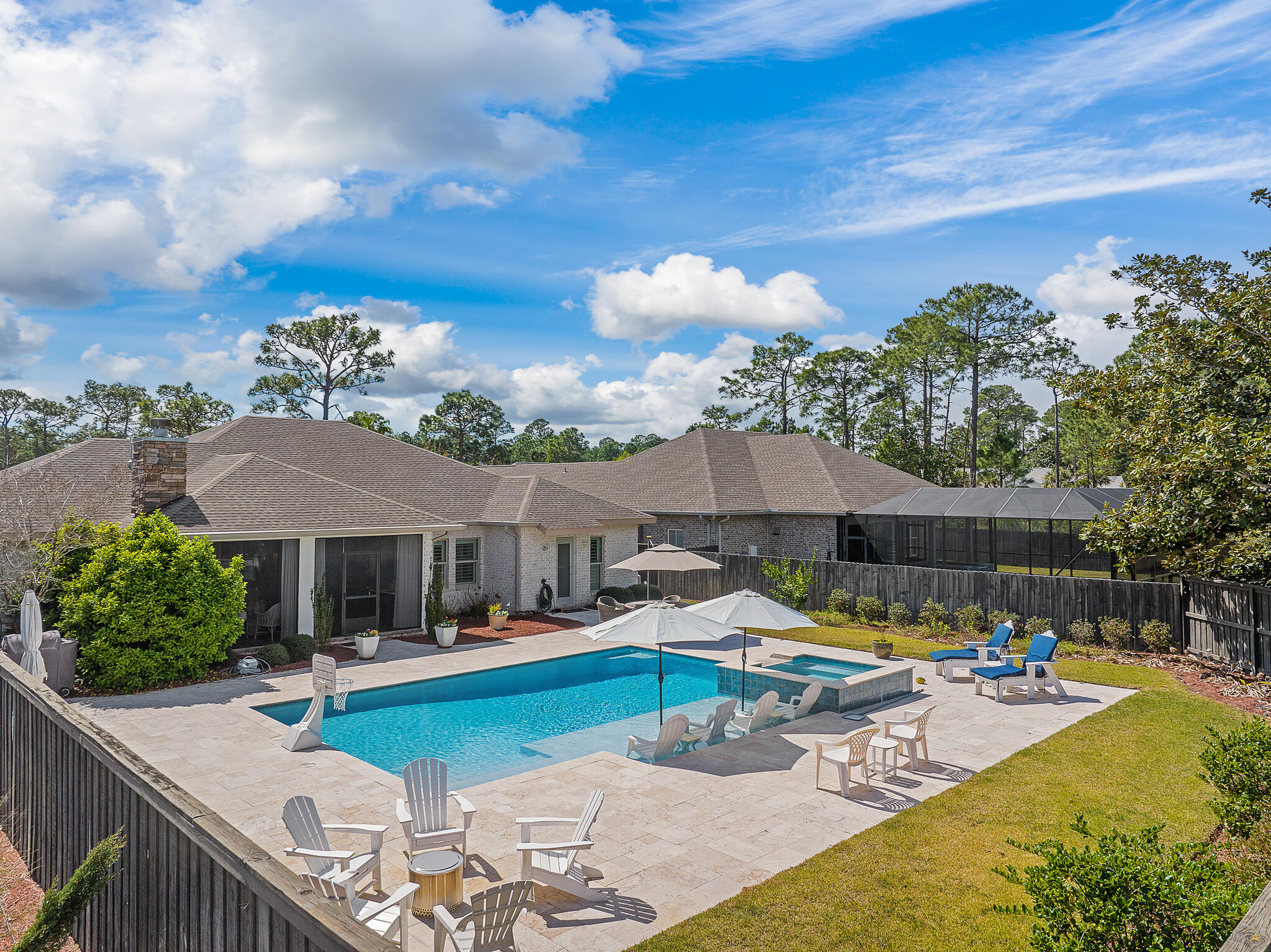PELICAN BAY S/D - Residential
