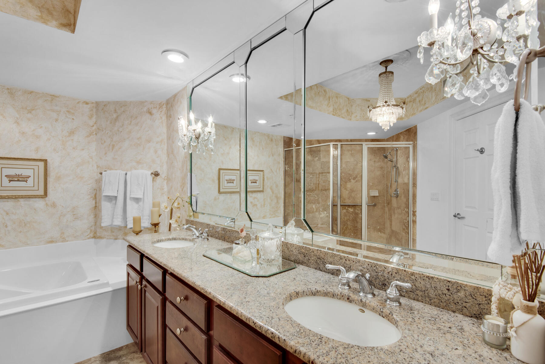 ST. BARTH AT SILVER SHELLS - Residential