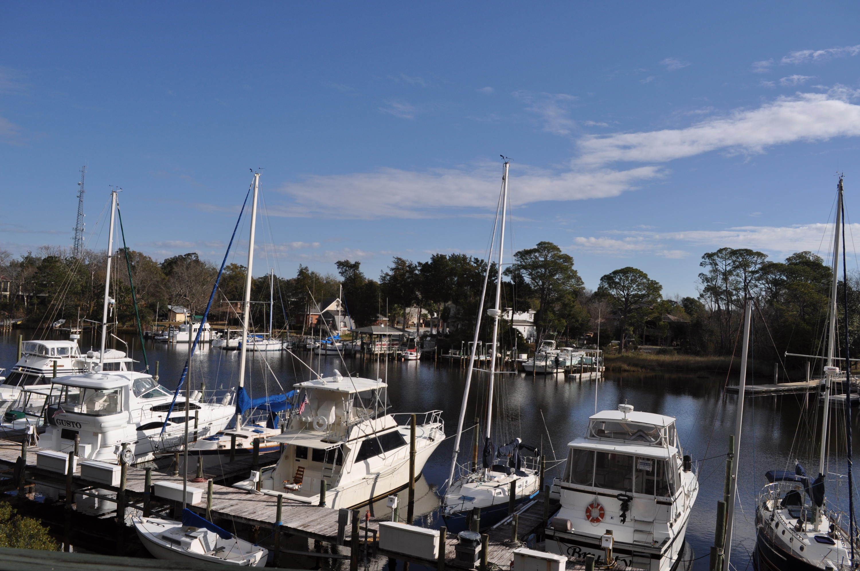 MARINA VILLAS CONDO AT BLUEWATER BAY - Residential Lease