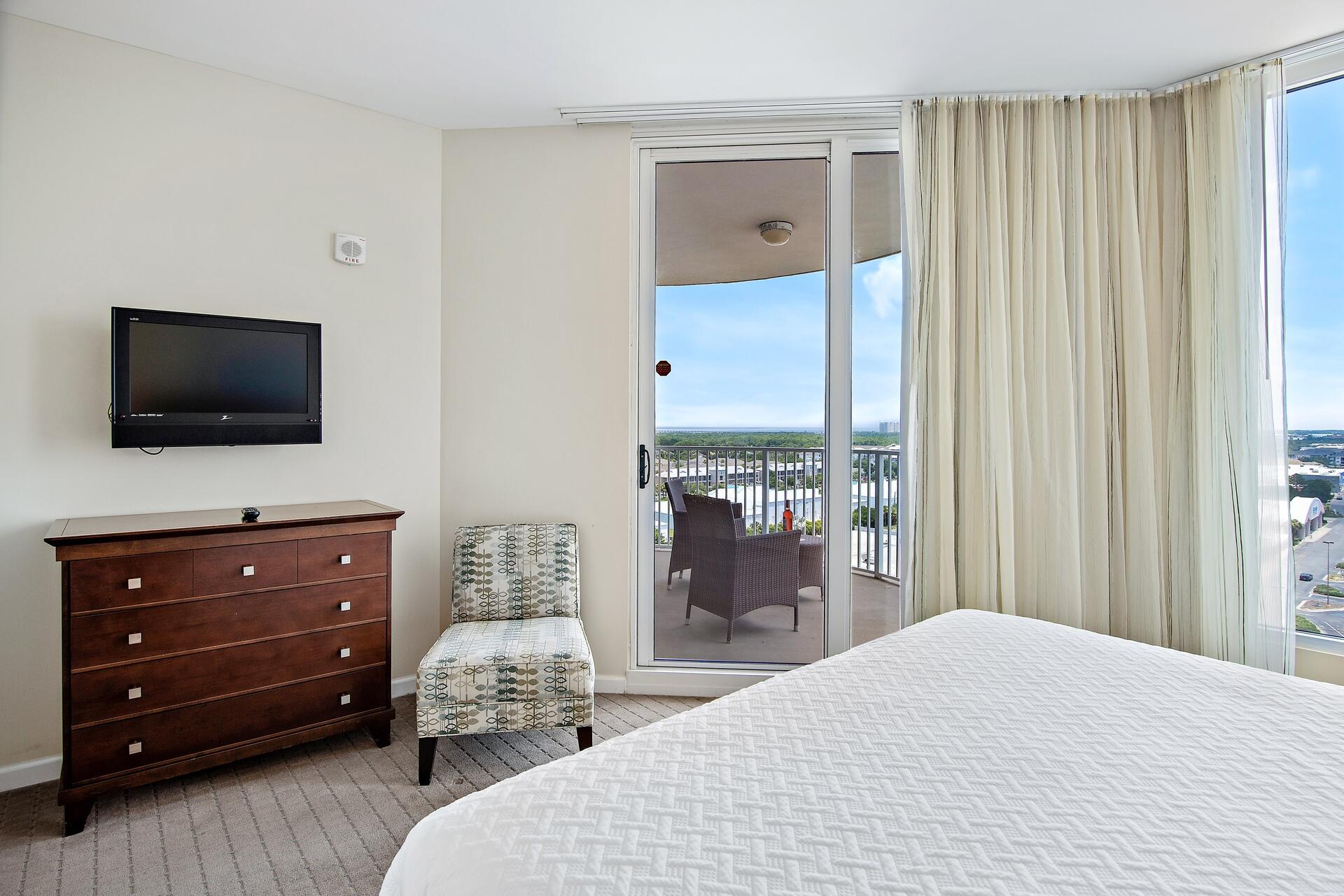 THE PALMS OF DESTIN - Residential