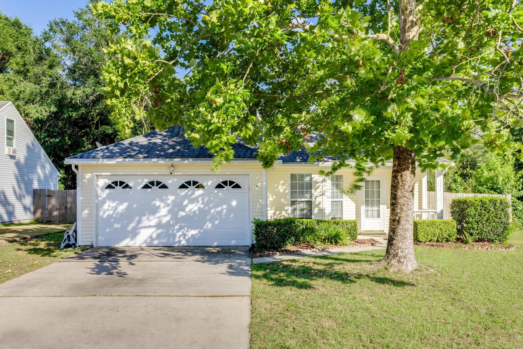 Welcome to this charming 3-bedroom, 2-bathroom home nestled in the Beaver Creek subdivision. As you enter, you'll be greeted with 9 ft ceilings in the main living area, accented with crown moulding and beautiful light oak wood flooring that seamlessly flows into a well-appointed kitchen featuring stainless steel appliances, perfect for both daily living and entertaining. The primary bedroom features an en-suite bathroom, while two additional bedrooms provide ample space for family or guests. Key updates to the home include 2016 roof, 2019 HVAC/furnace, 2024 gas water heater, 2024 updated electrical panel to ensure the home qualifies for all home insurance discounts available. Schedule your showing today!