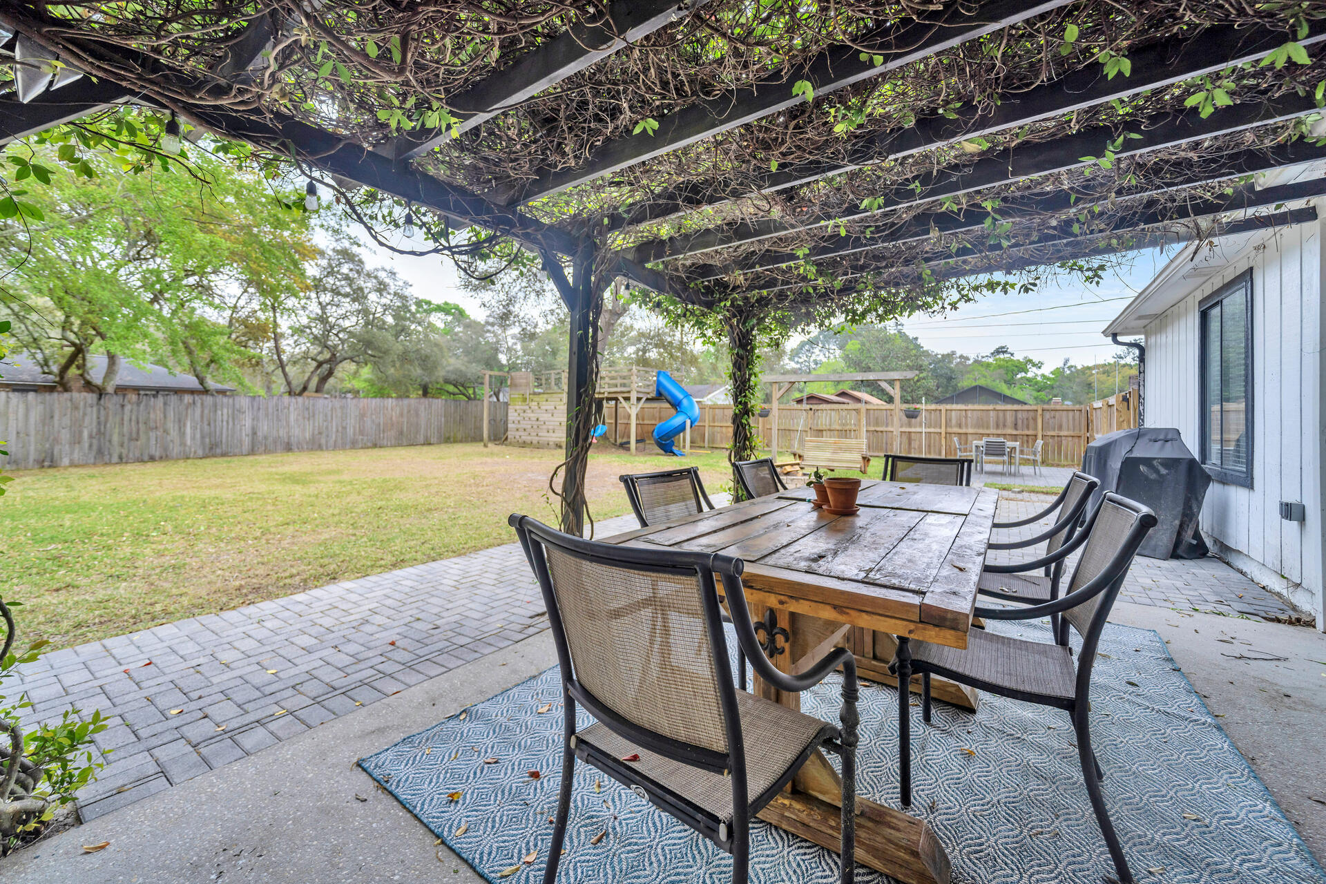 VALPARAISO PINECREST 5 - Residential