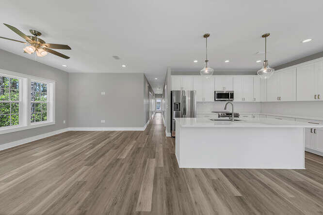 MAGNOLIA BEACH - Residential