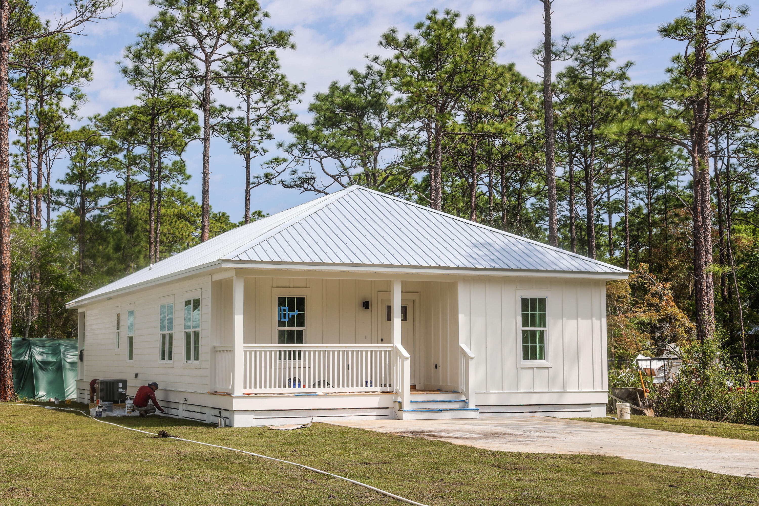 MAGNOLIA BEACH - Residential