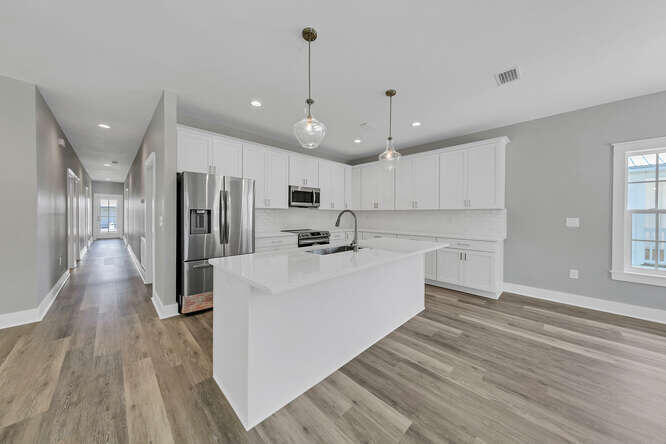 MAGNOLIA BEACH - Residential