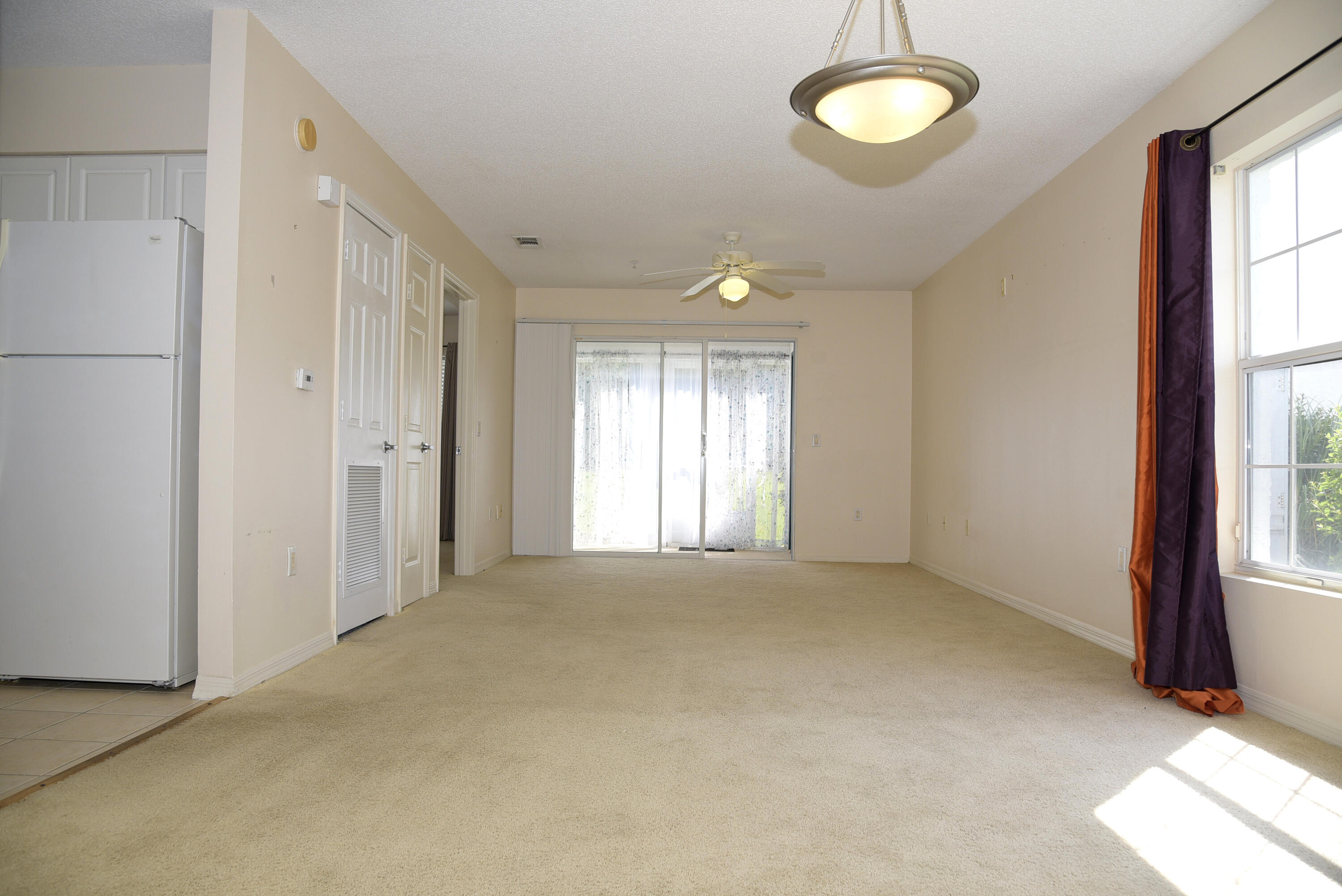 FLORIDA CLUB - Residential Lease