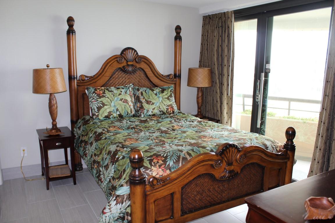 EDGEWATER BEACH CONDO PH 1 - Residential