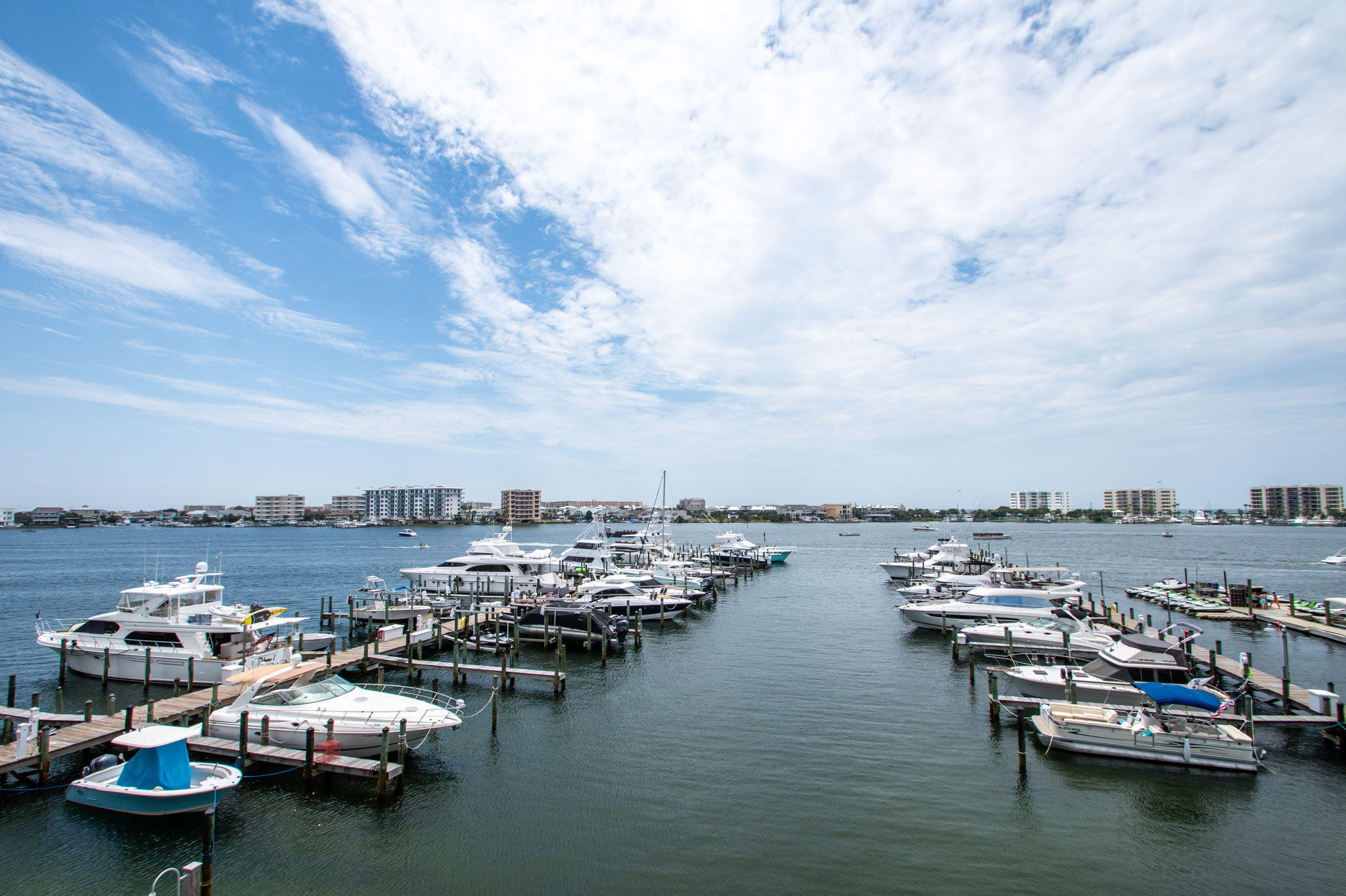 DESTIN YACHT CLUB - Residential