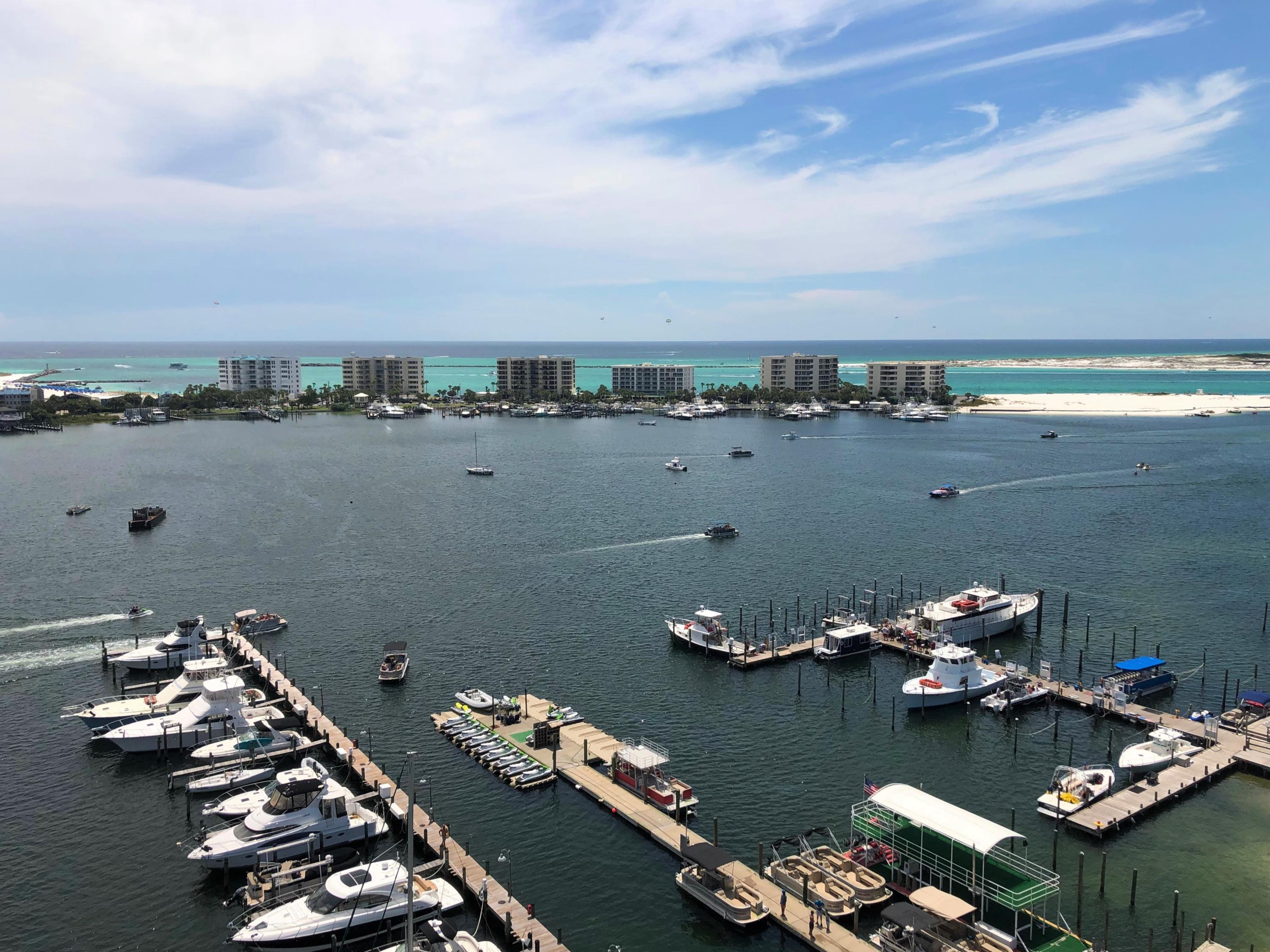 DESTIN YACHT CLUB - Residential