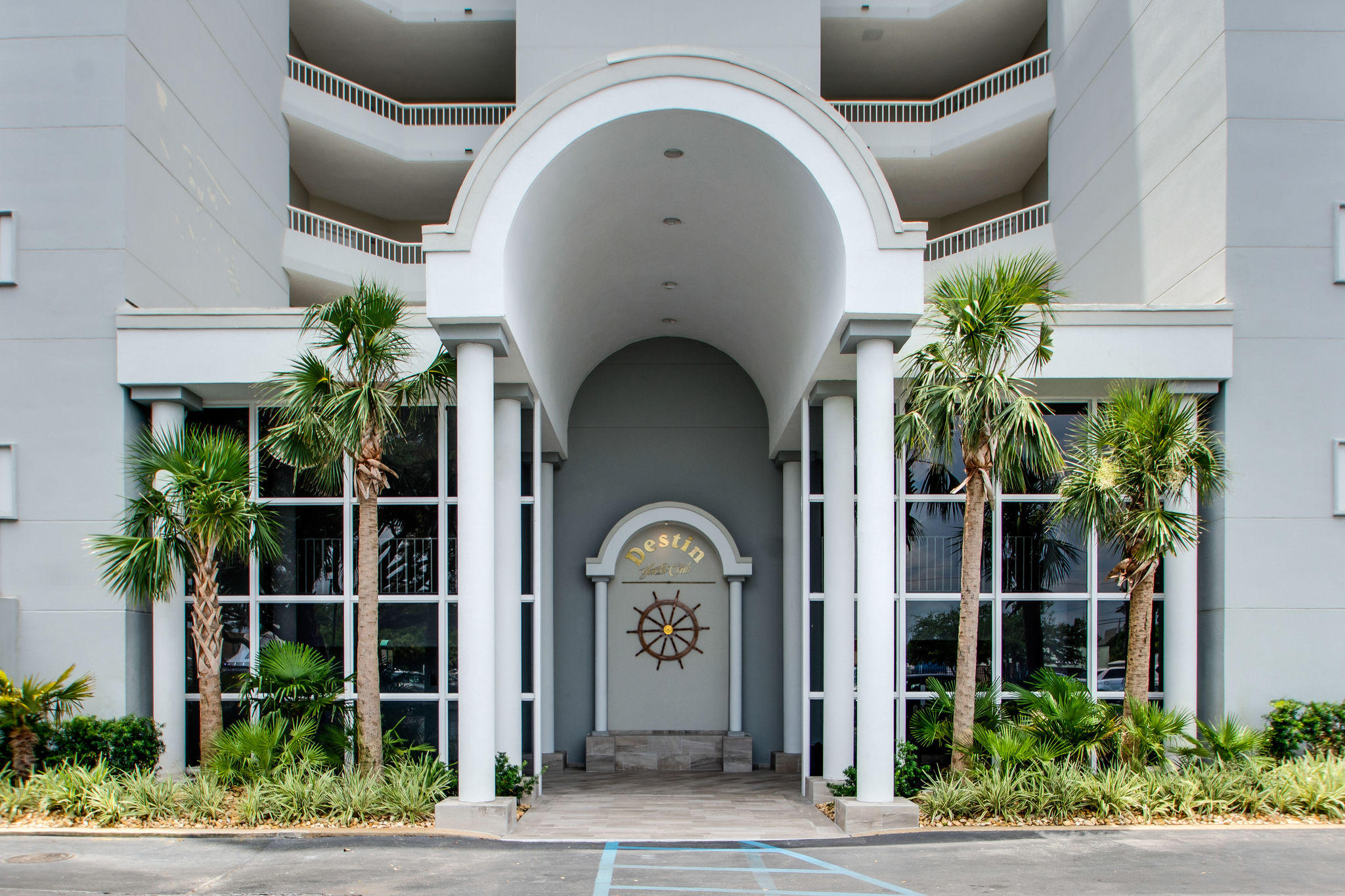 DESTIN YACHT CLUB - Residential