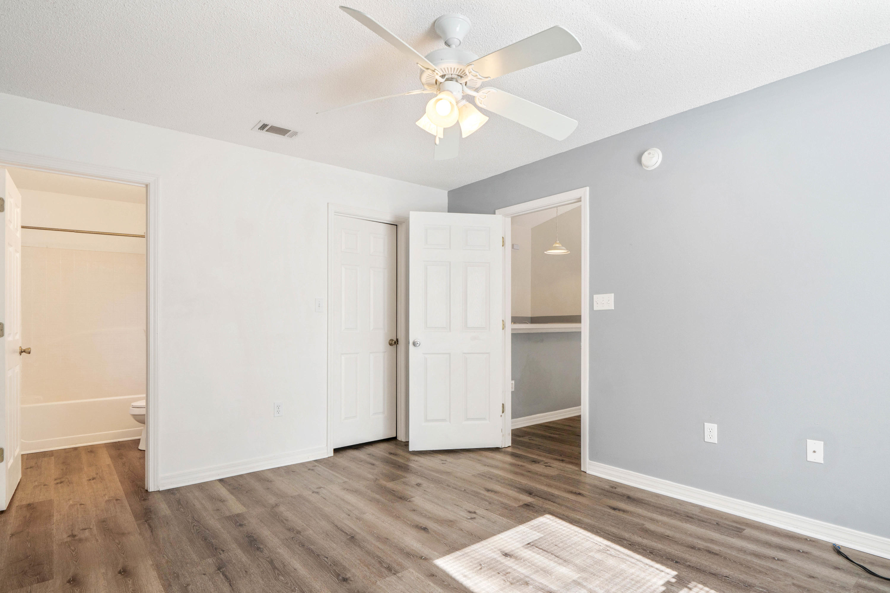 RIDGE CREST PH II - Residential