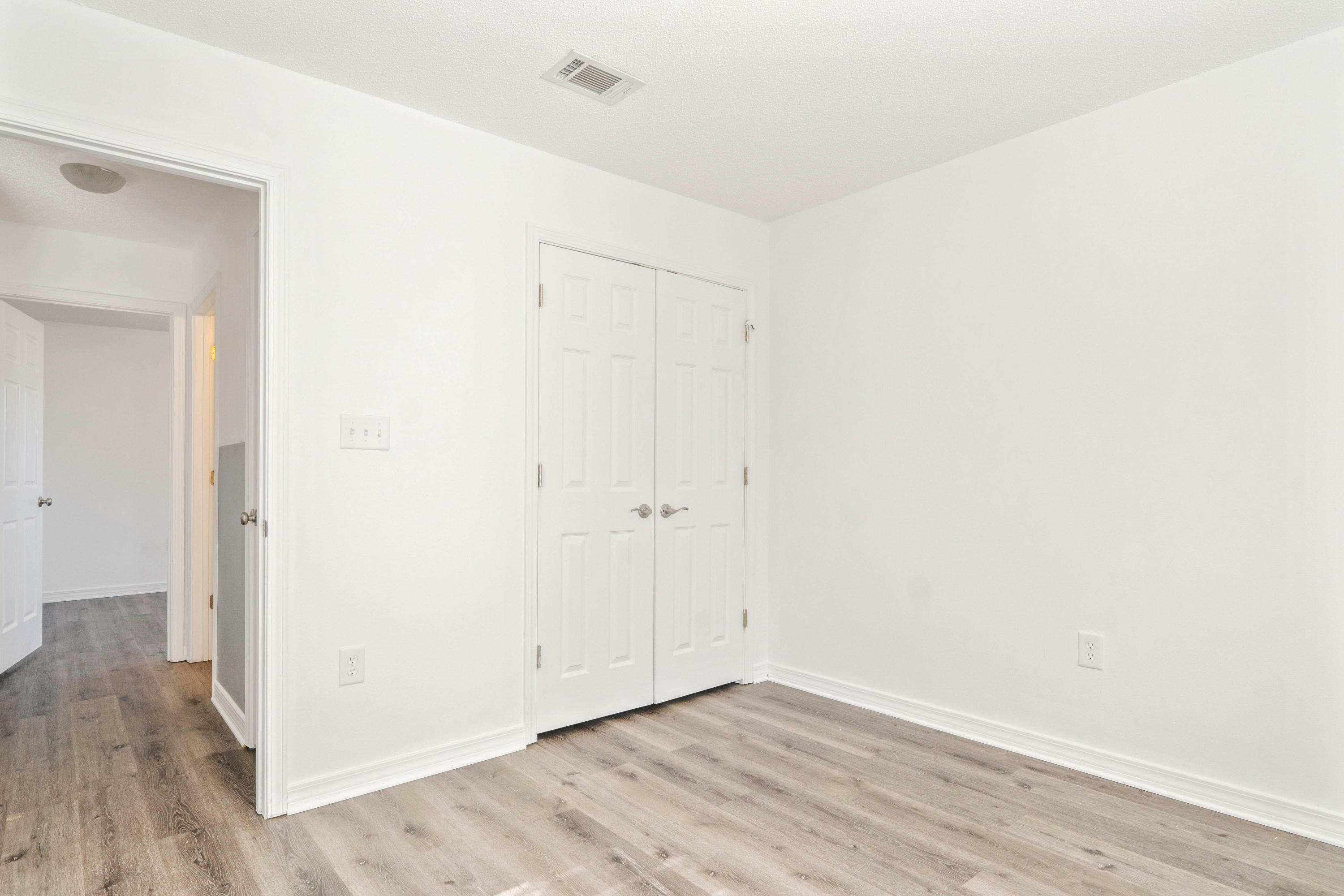 RIDGE CREST PH II - Residential