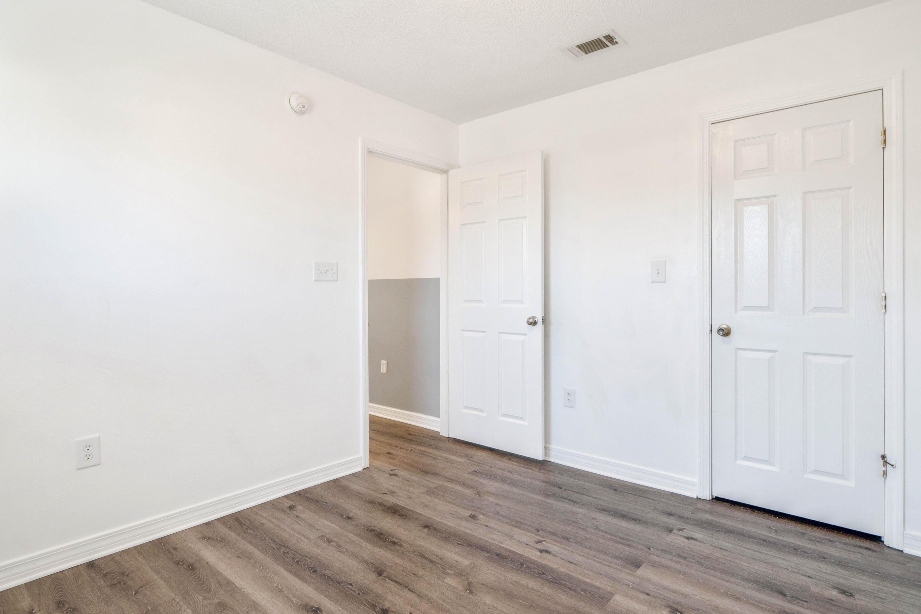 RIDGE CREST PH II - Residential