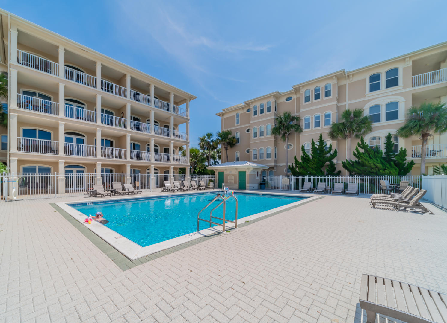 SUNSET BEACH - Residential