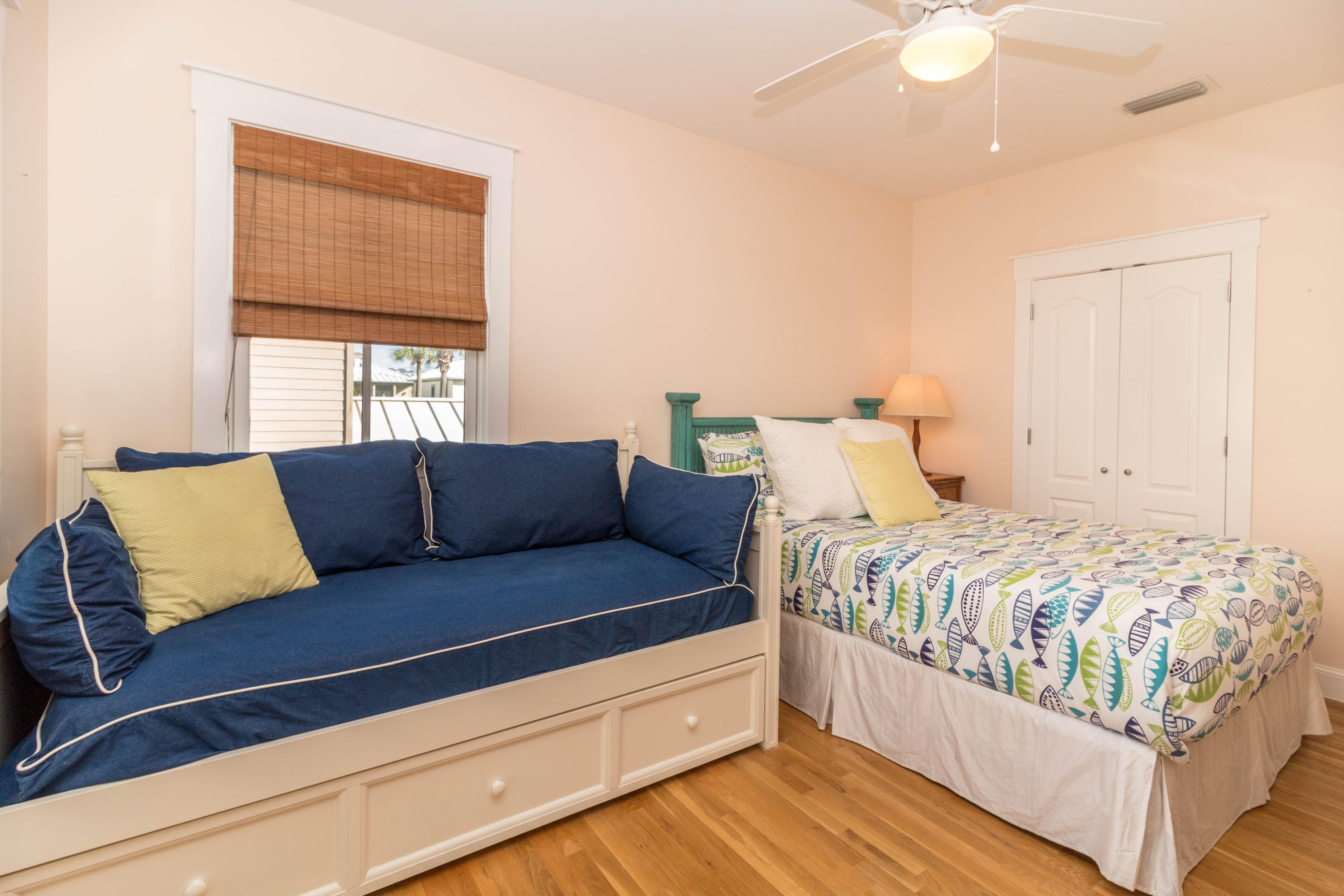 SUNSET BEACH - Residential