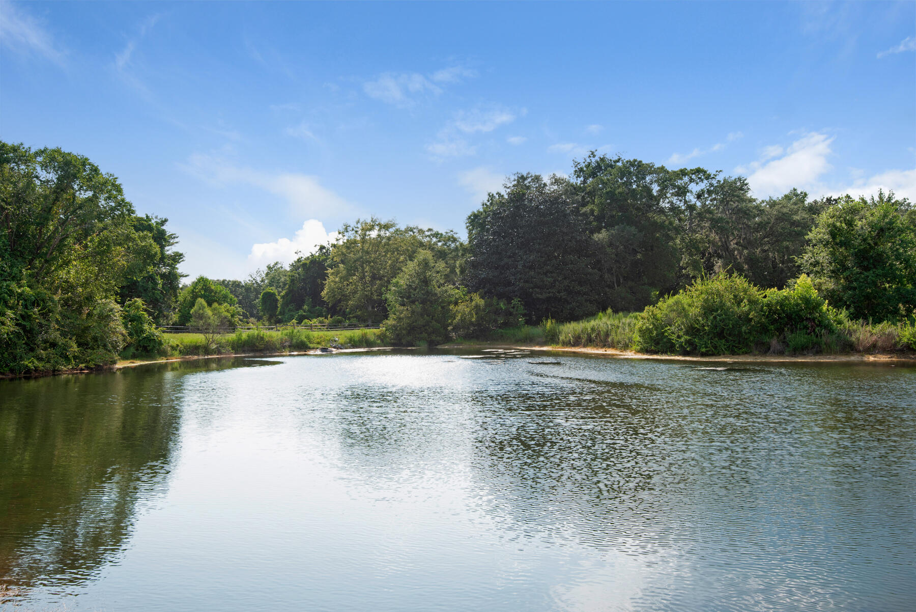 LAKESIDE CONDO AT BLUEWATER BA - Residential