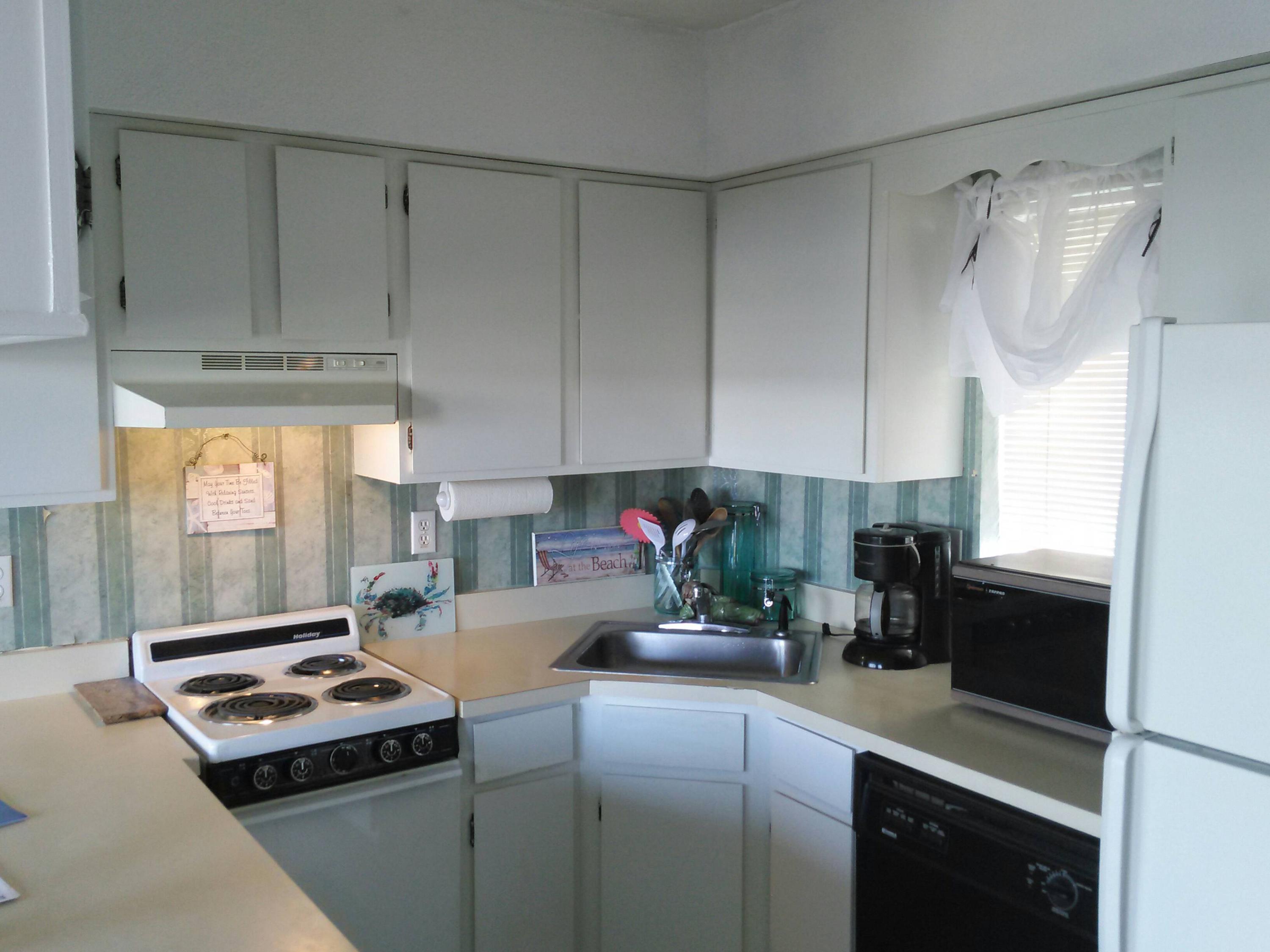 Capri Beach Homes - Residential