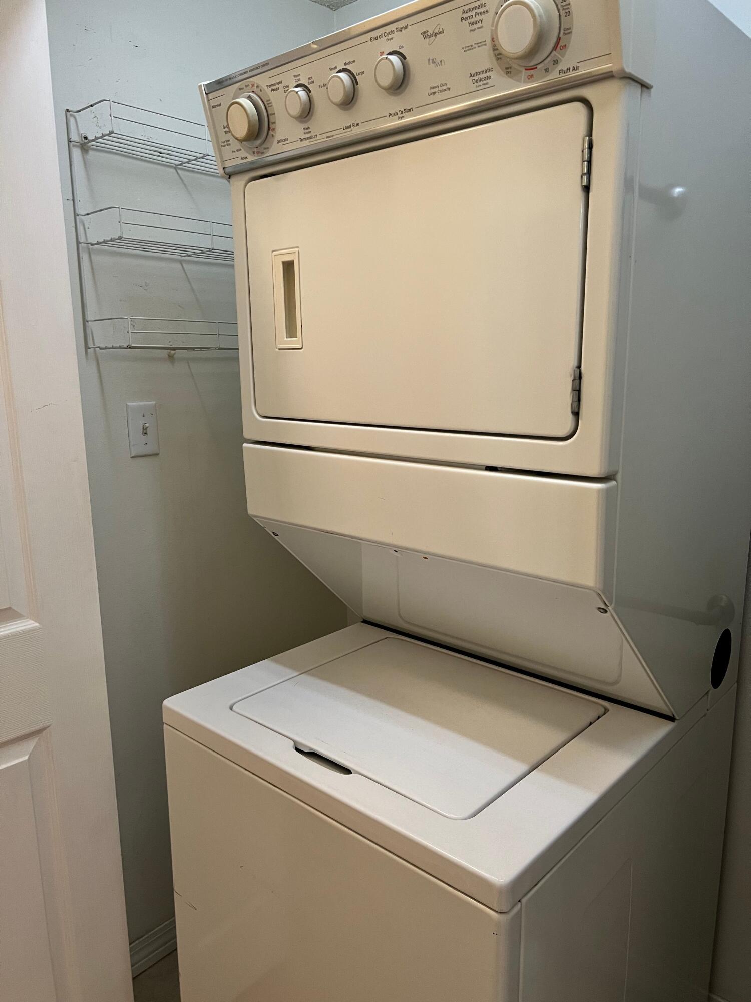 THE OAKS AT NICEVILLE PH I - Residential Lease