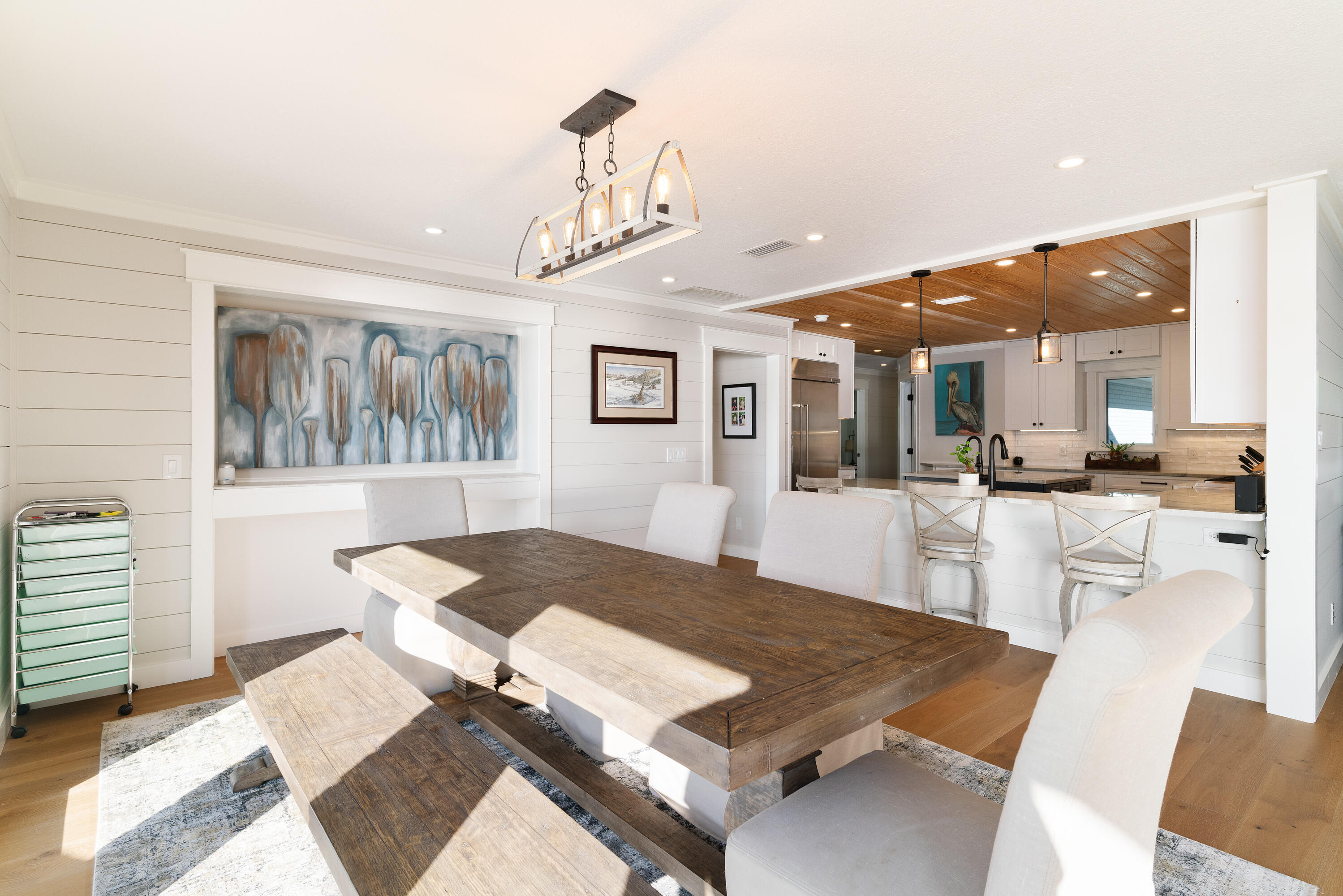 WOODLAND SHORES - Residential