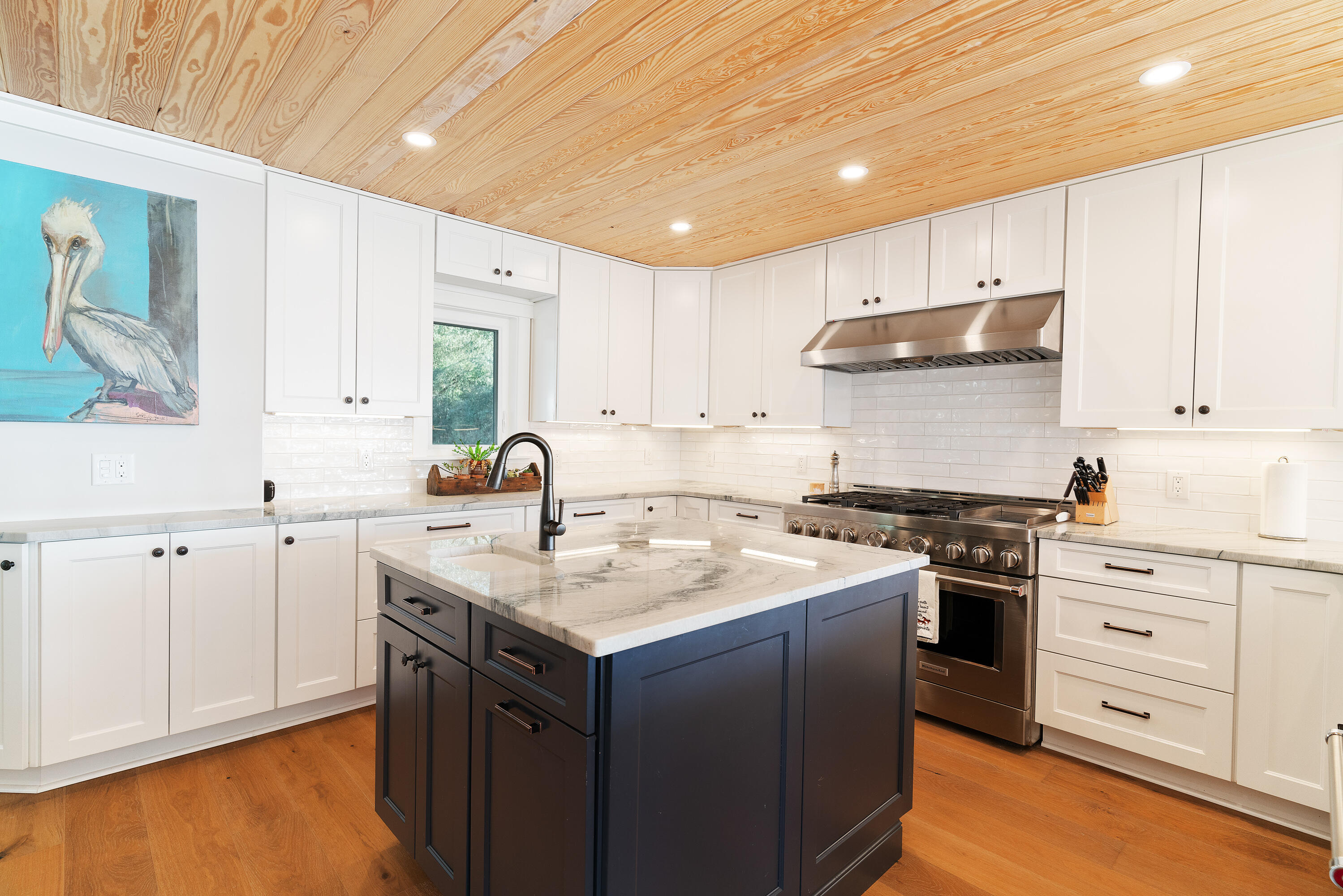 WOODLAND SHORES - Residential