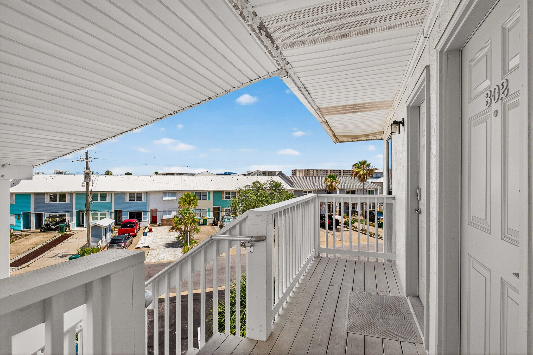 ISLAND HOME CONDO - Residential