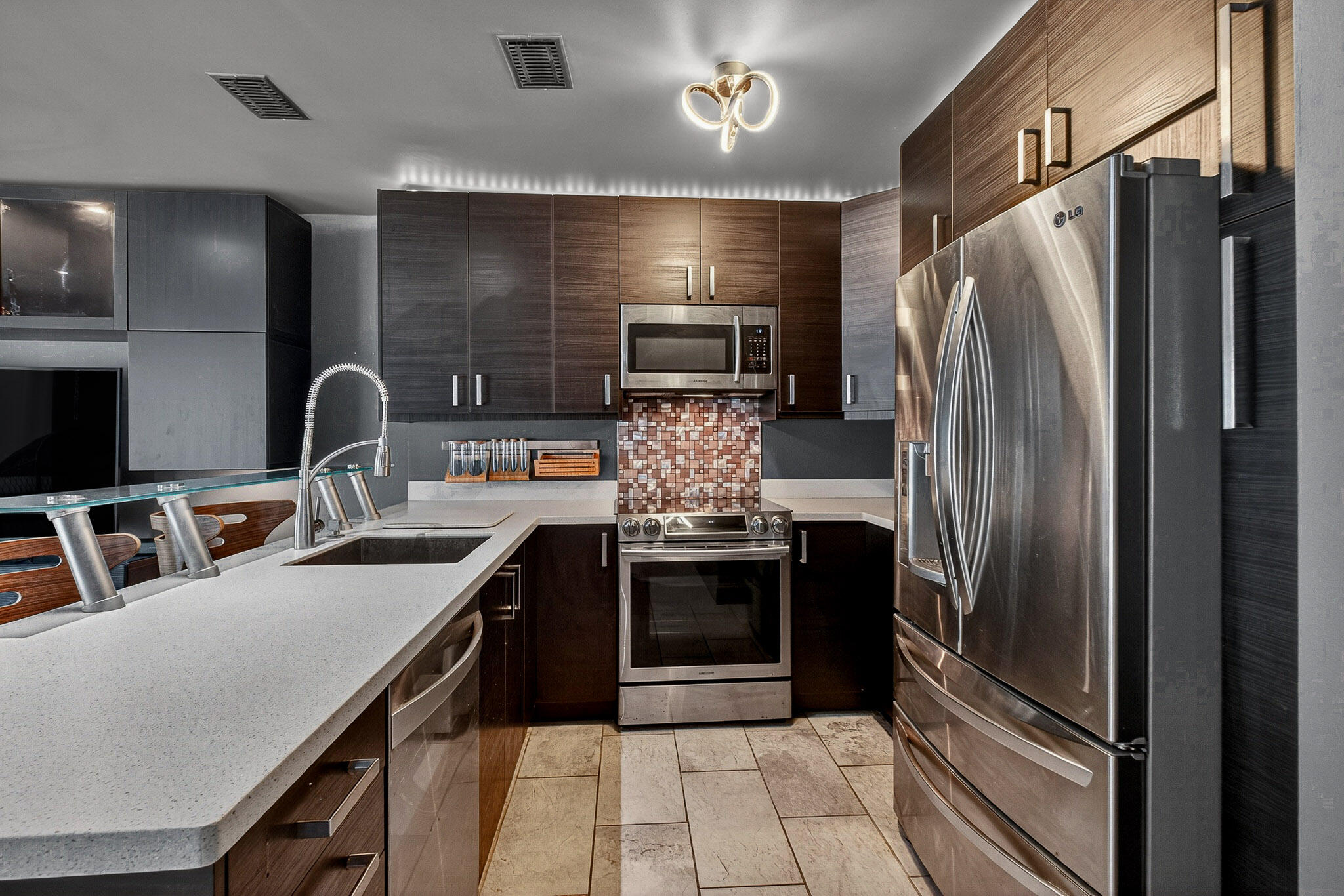ISLAND HOME CONDO - Residential