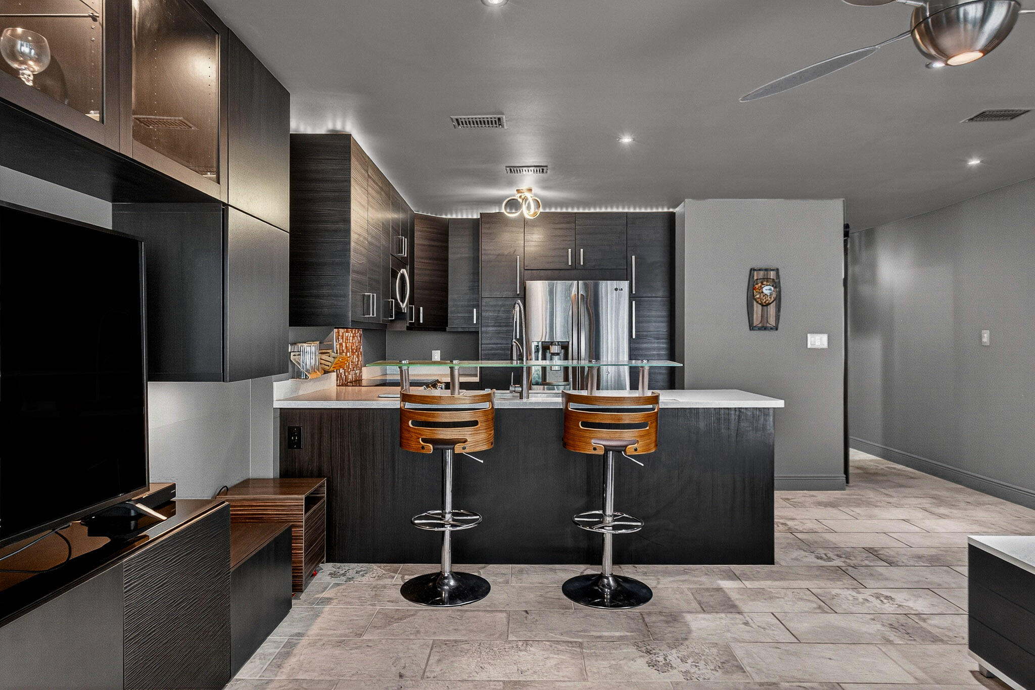 ISLAND HOME CONDO - Residential