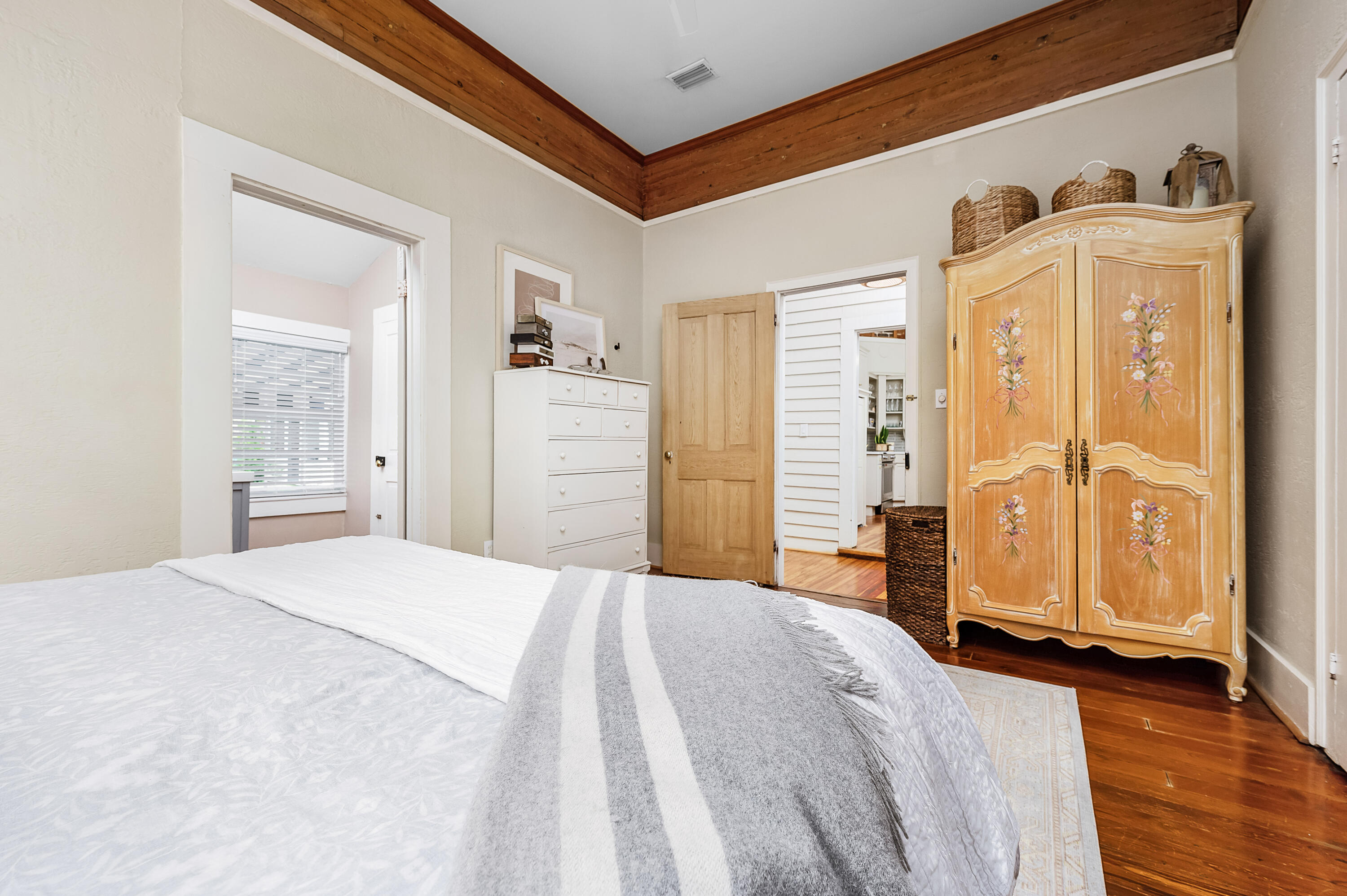 NONESUCH WAY - Residential