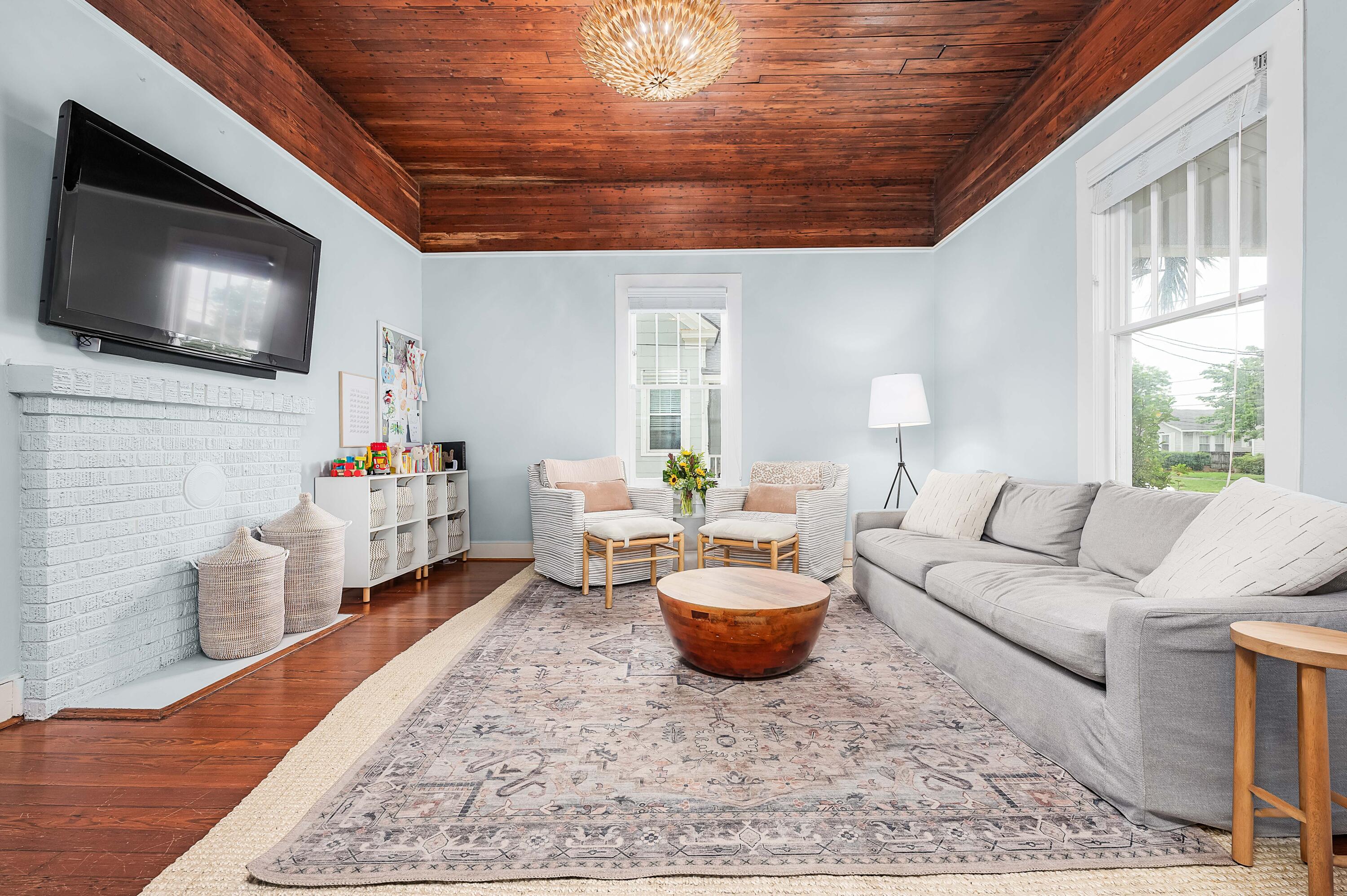 NONESUCH WAY - Residential