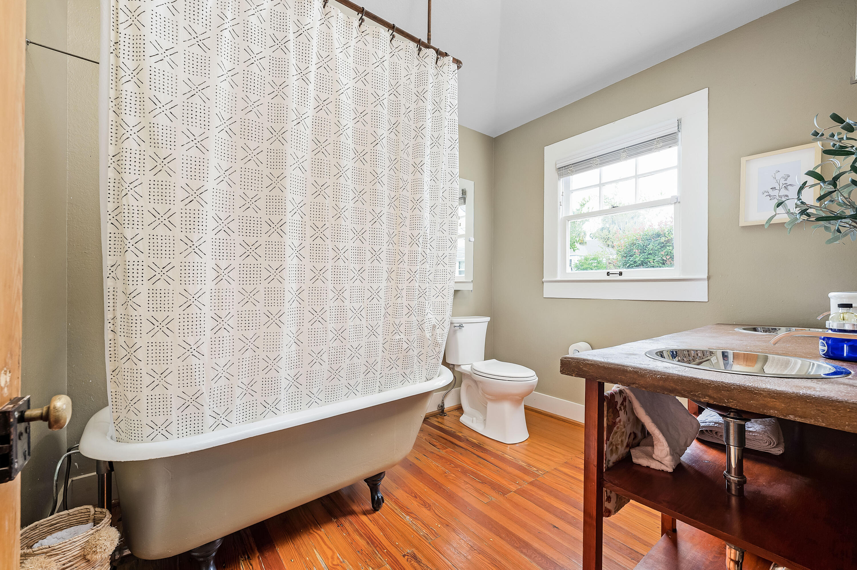 NONESUCH WAY - Residential