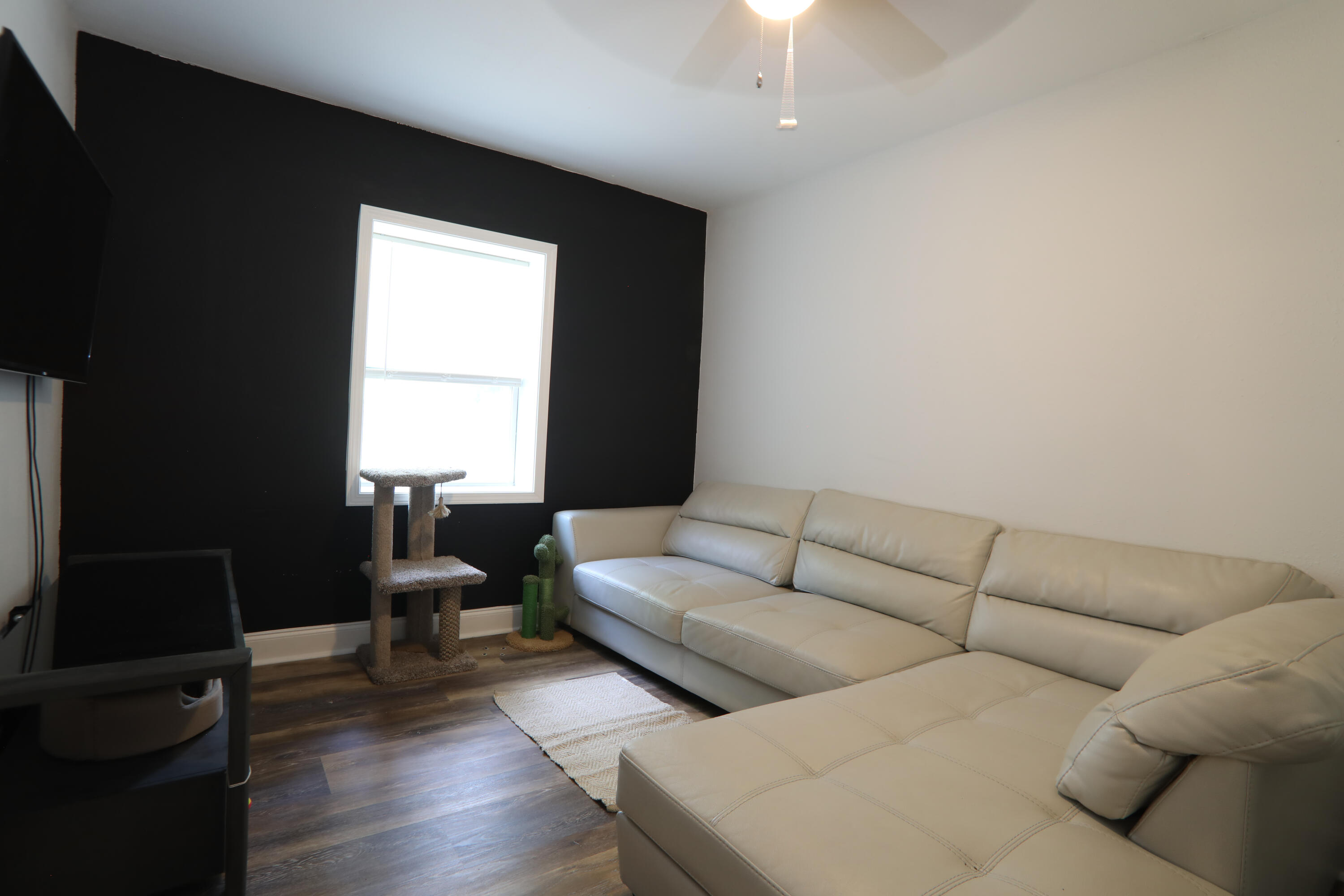 WINTHROP PLACE - Residential