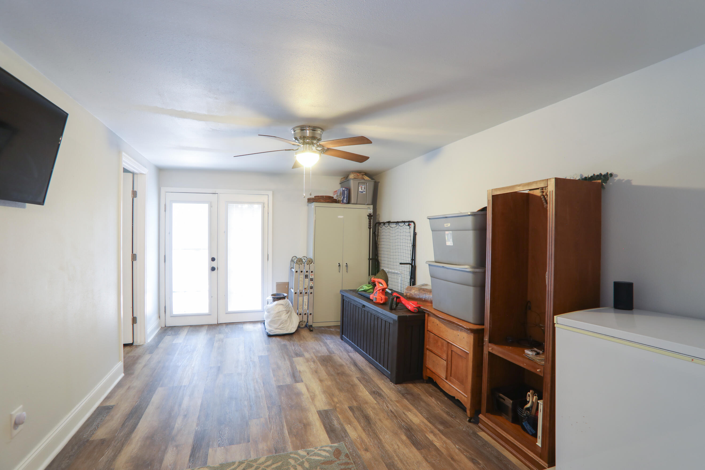 WINTHROP PLACE - Residential