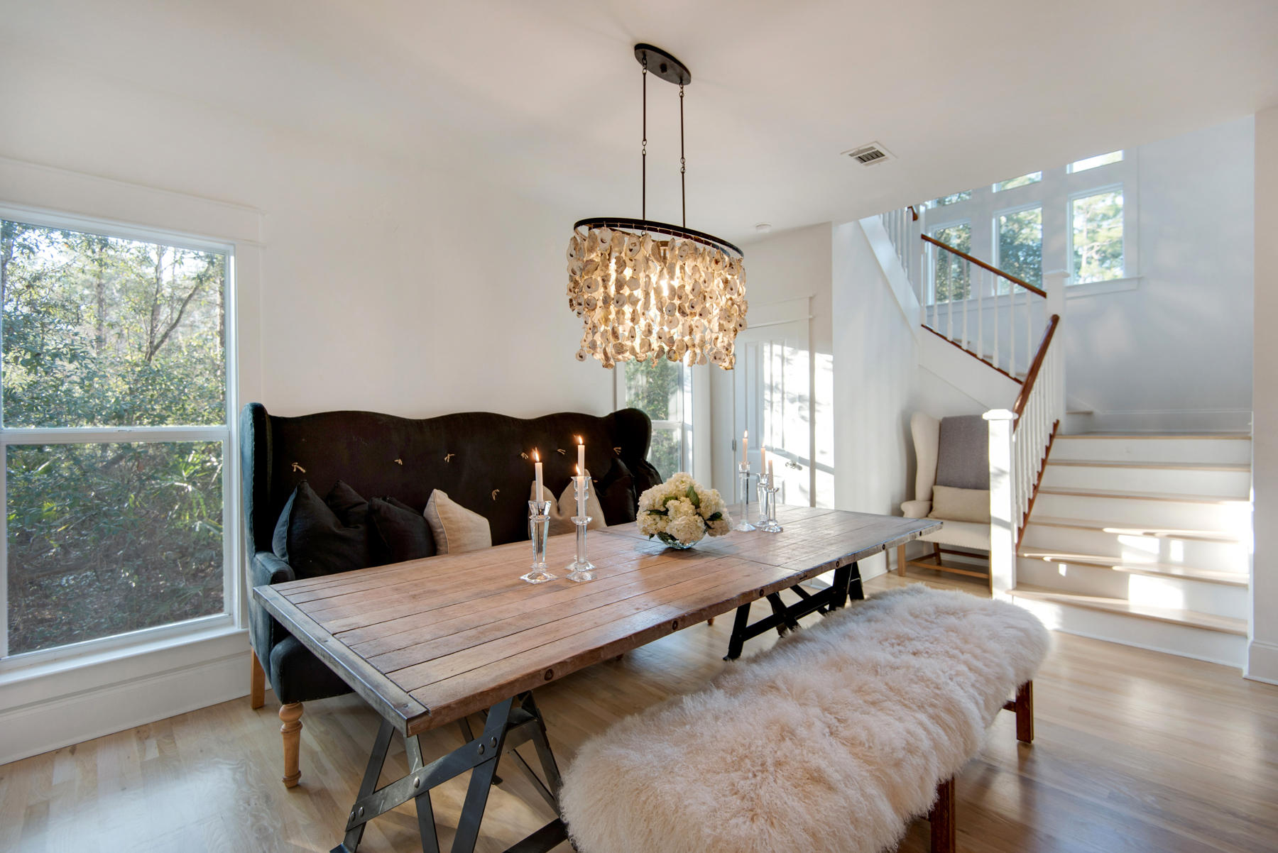 MAGNOLIA BEACH - Residential