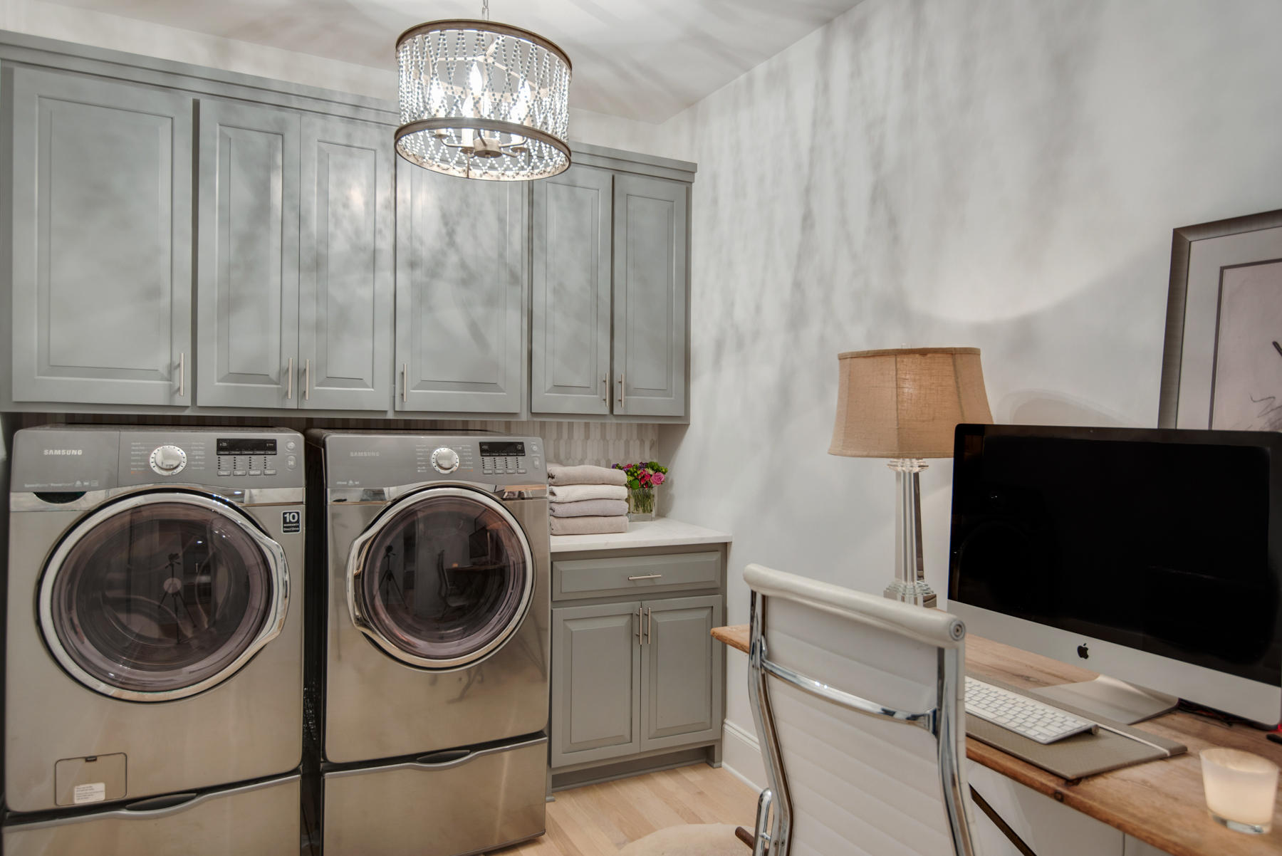 MAGNOLIA BEACH - Residential